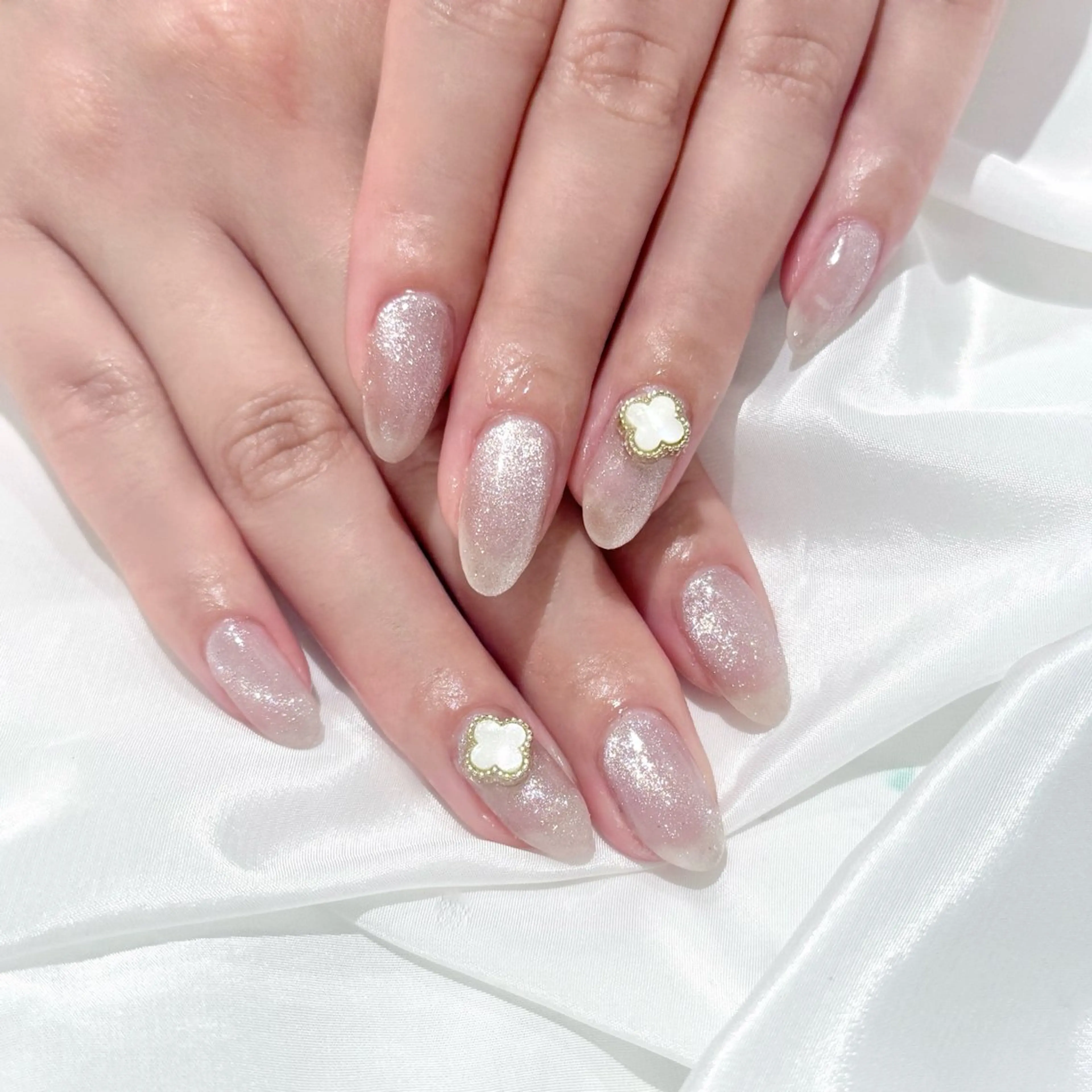 ネイル マグネットネイル ハンドネイル natsuki 💫のネイルデザイン