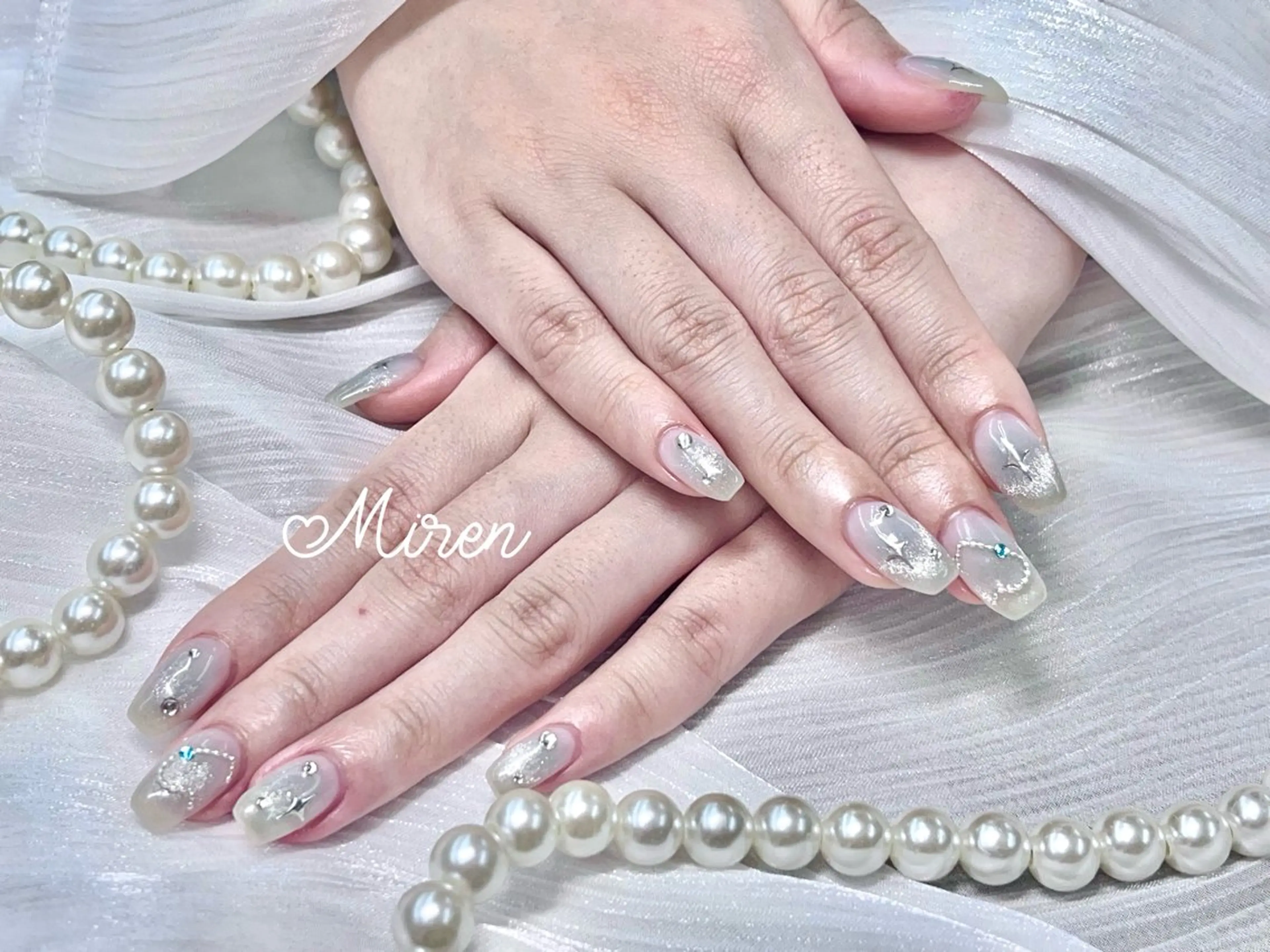 ネイル マグネットネイル ハンドネイル 🎀Miren 🎀のネイルデザイン