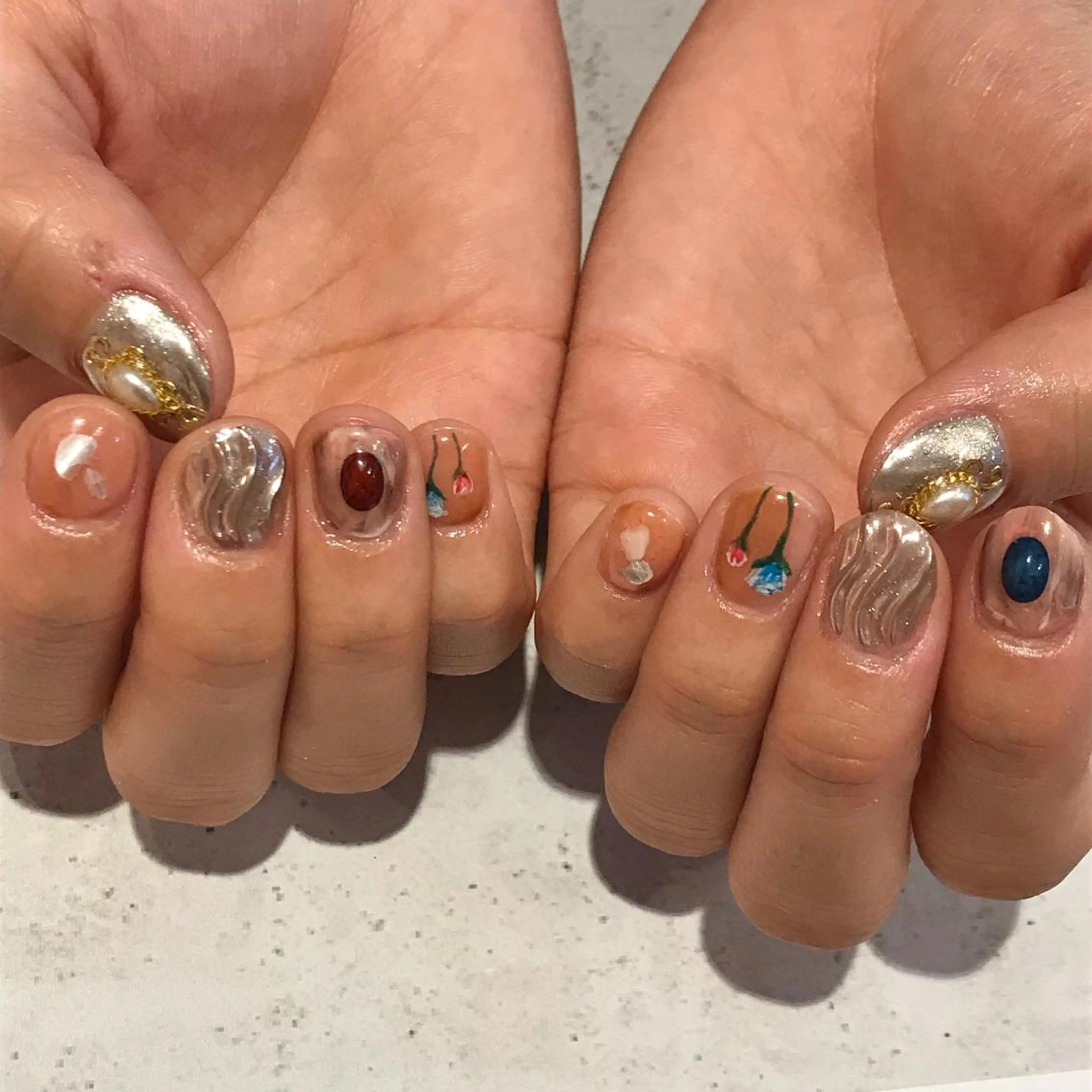 ネイル アートネイル フラワーネイル ハンドネイル HiMe .のその他イメージ