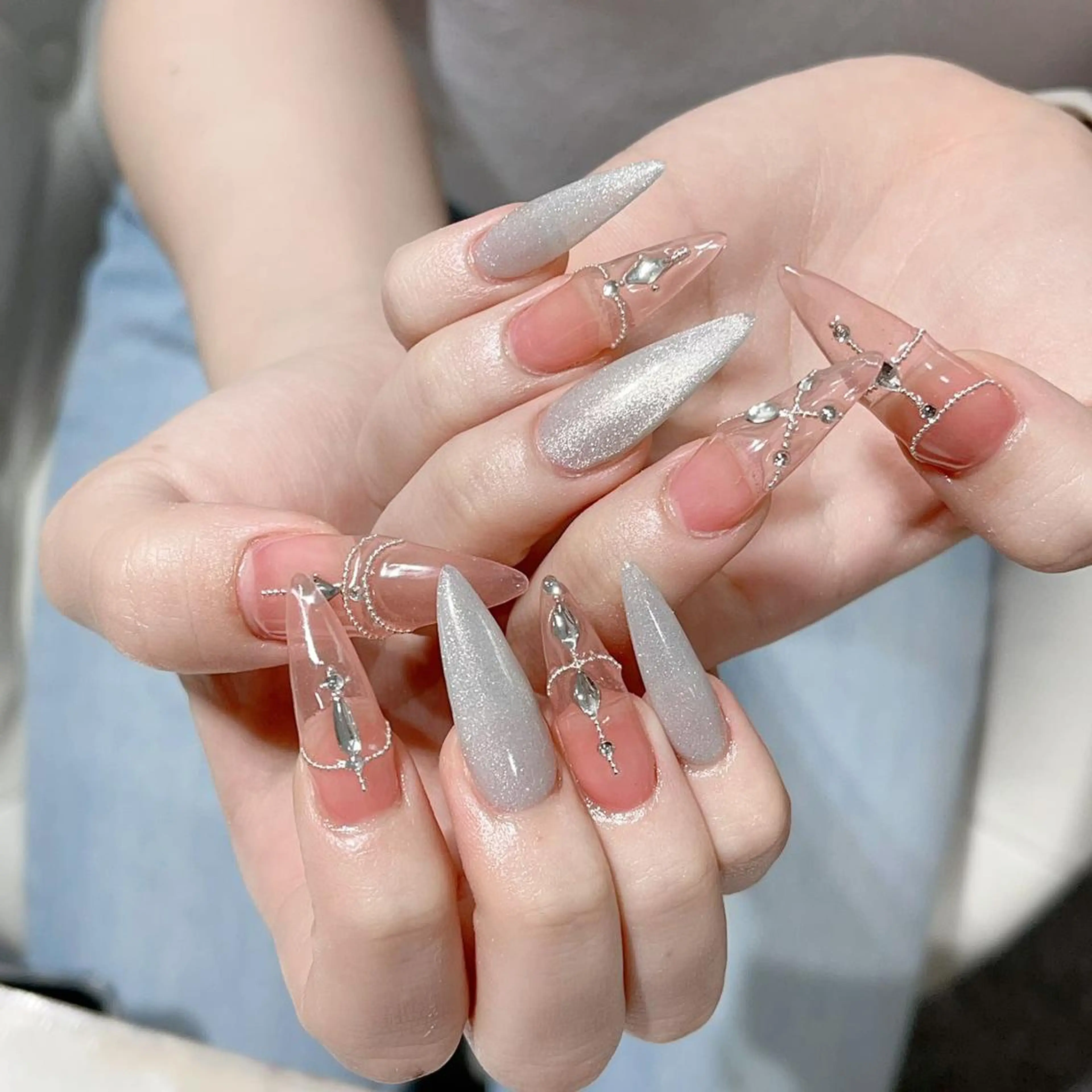 ネイル ハンドネイル Queens momoのネイルデザイン