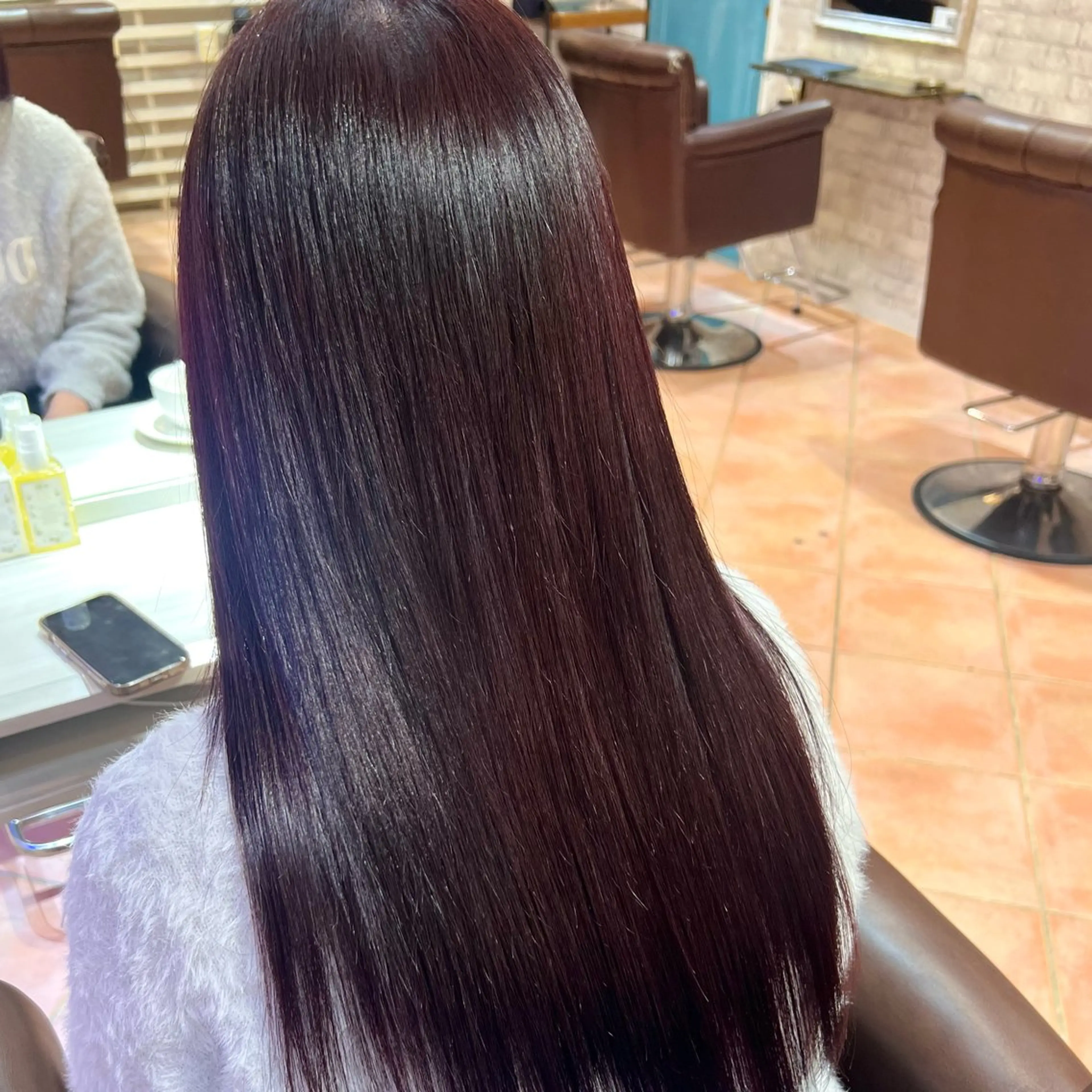 ロング カラー 切りっぱなしボブ ベージュカラー ブリーチ ブラウンカラー ダブルカラー ヘアカラー トリートメント ヘッドスパ ヘアセット Wカラー/髪質改善/ 艶カラー🩶Sanaのヘアスタイル
