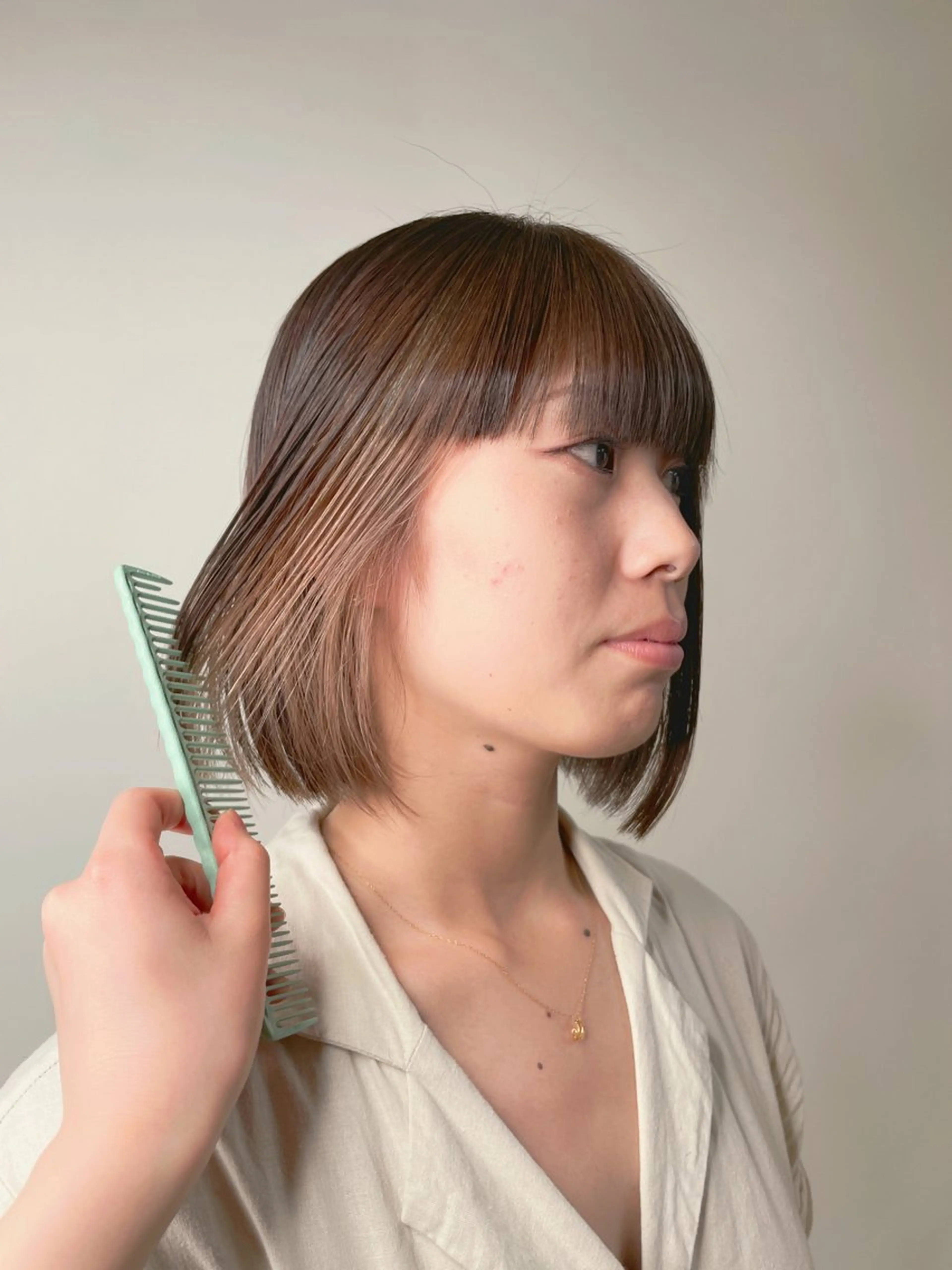 ミディアム カラー 坂本 かのんのヘアスタイル