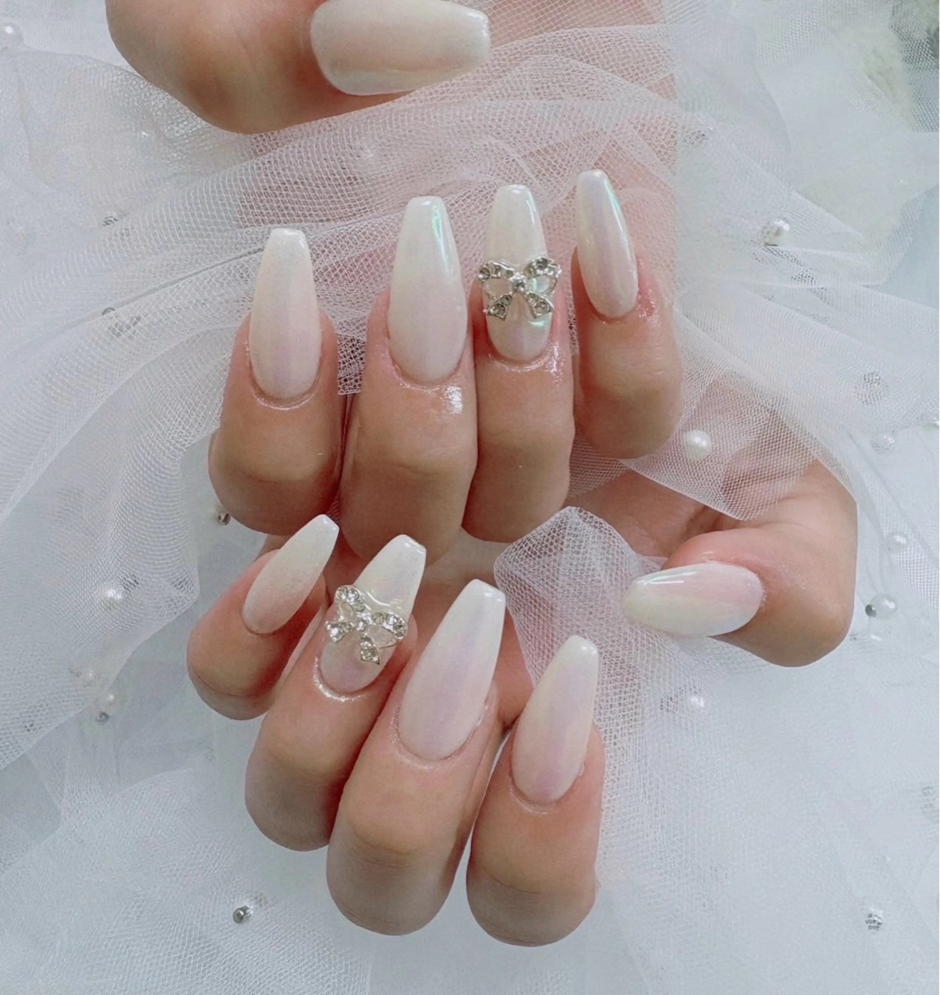 ネイル ミラーネイル Li beau nailのネイルデザイン