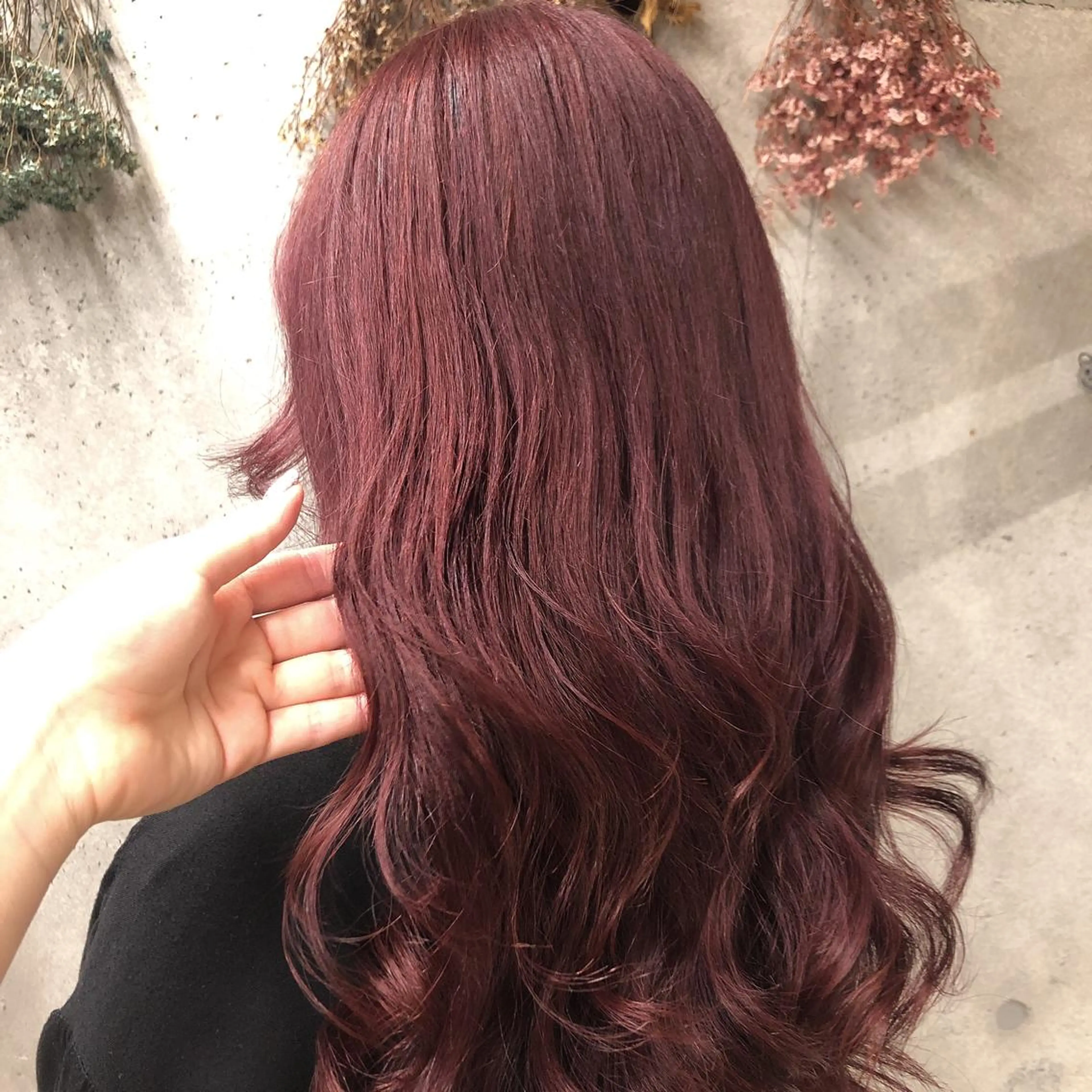 ロング カラー ピンクカラー ピンクパープル パープルカラー wakana 【ブリーチカラー】のヘアスタイル