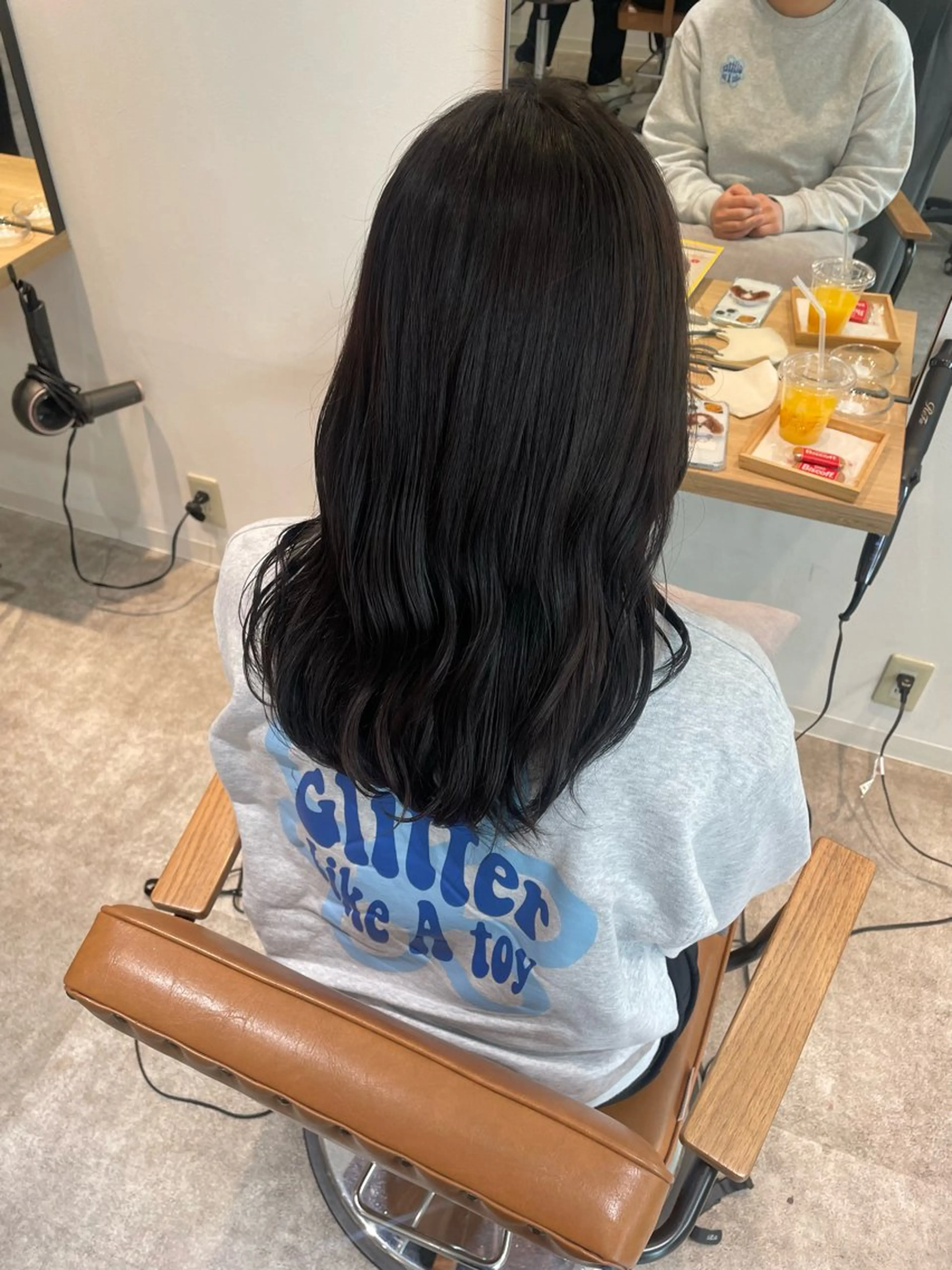 セミロング カラー 透明感カラー カット ヘアカラー トリートメント yuki ♡のヘアスタイル