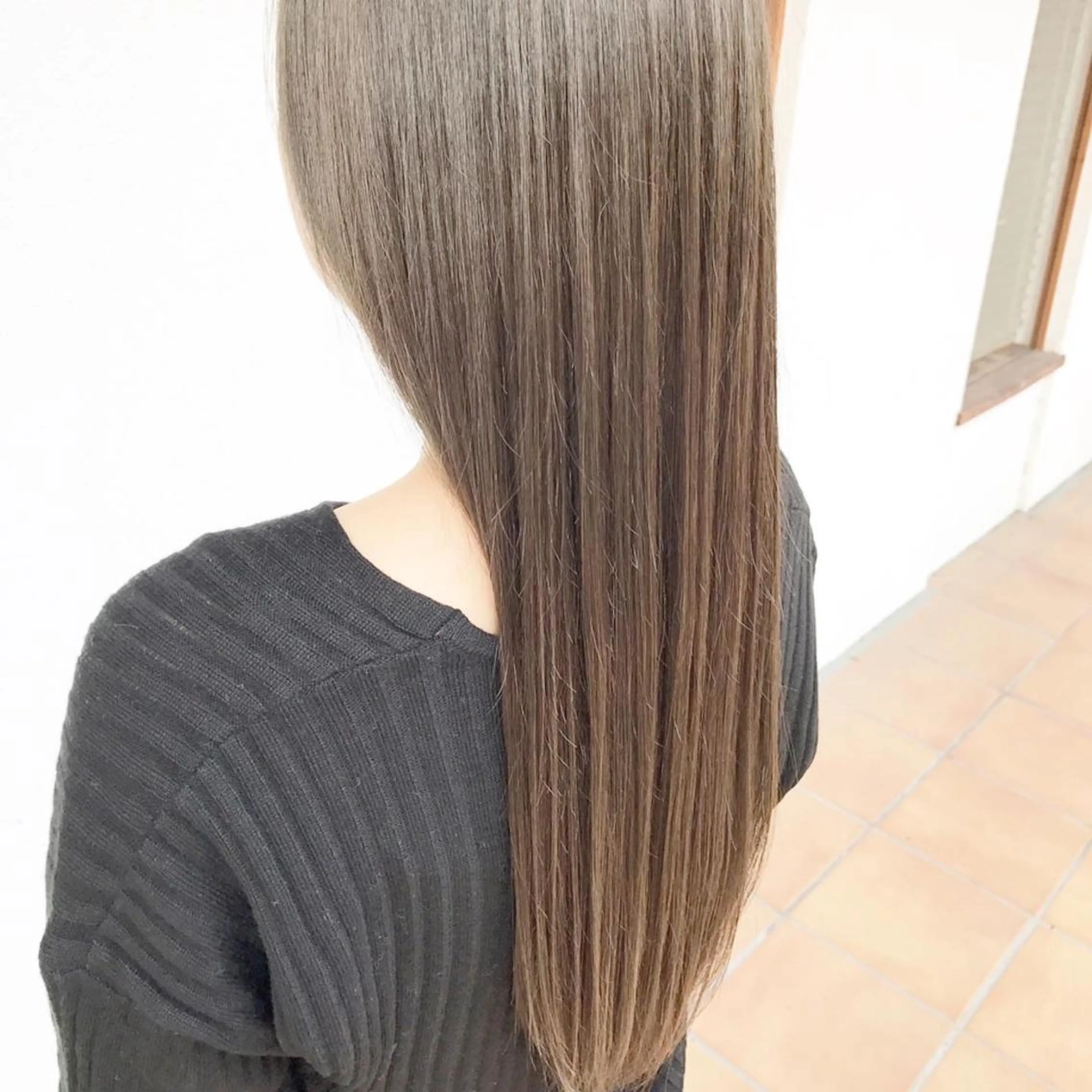 ロング ヘアカラー 縮毛矯正 髪質改善　jewel box~私のトリートメント~東梅田店所属・💎髪質改善専門 jewel boxのヘアスタイル