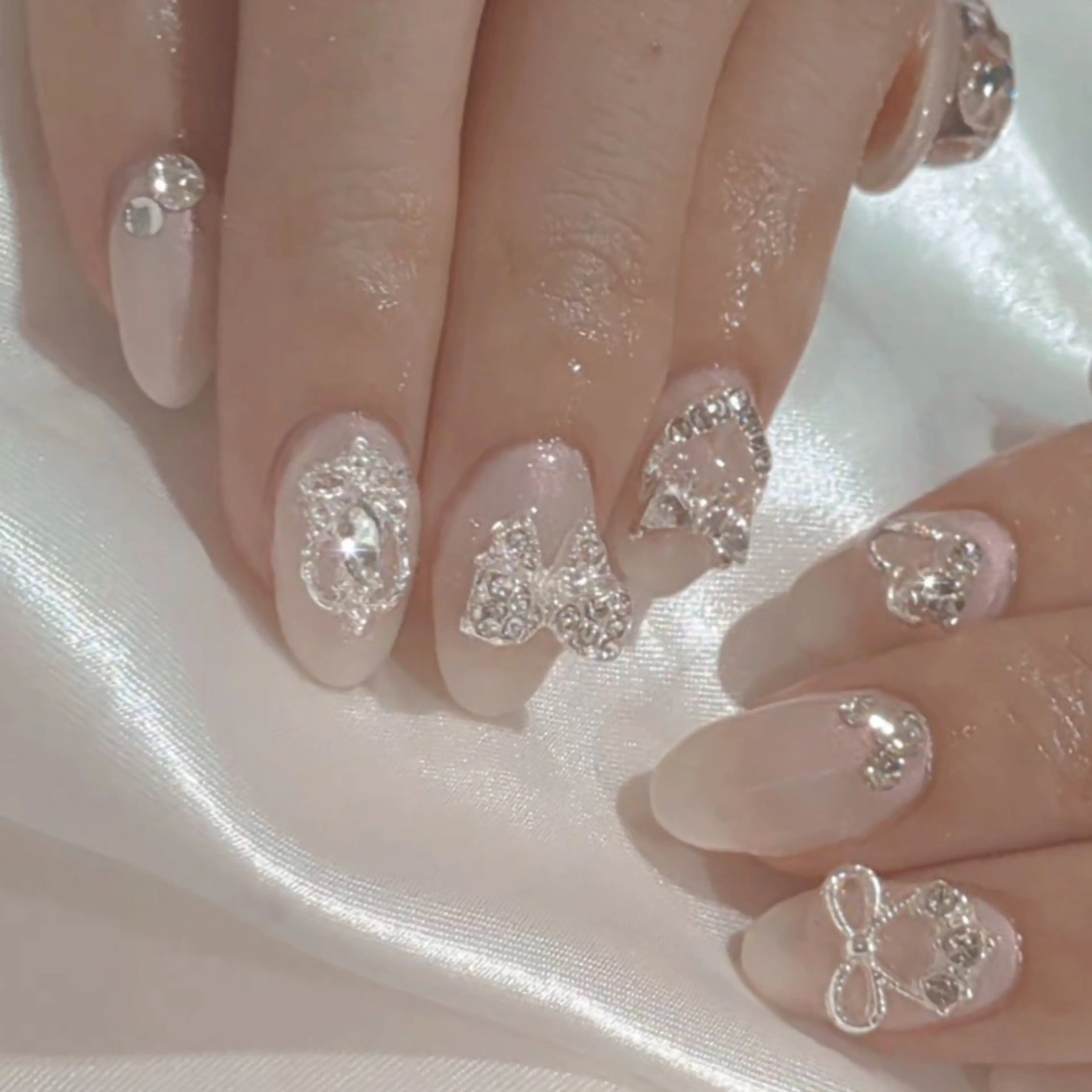 ネイル キラキラネイル 持ち込み Ray nail   WAKA️🫧のネイルデザイン