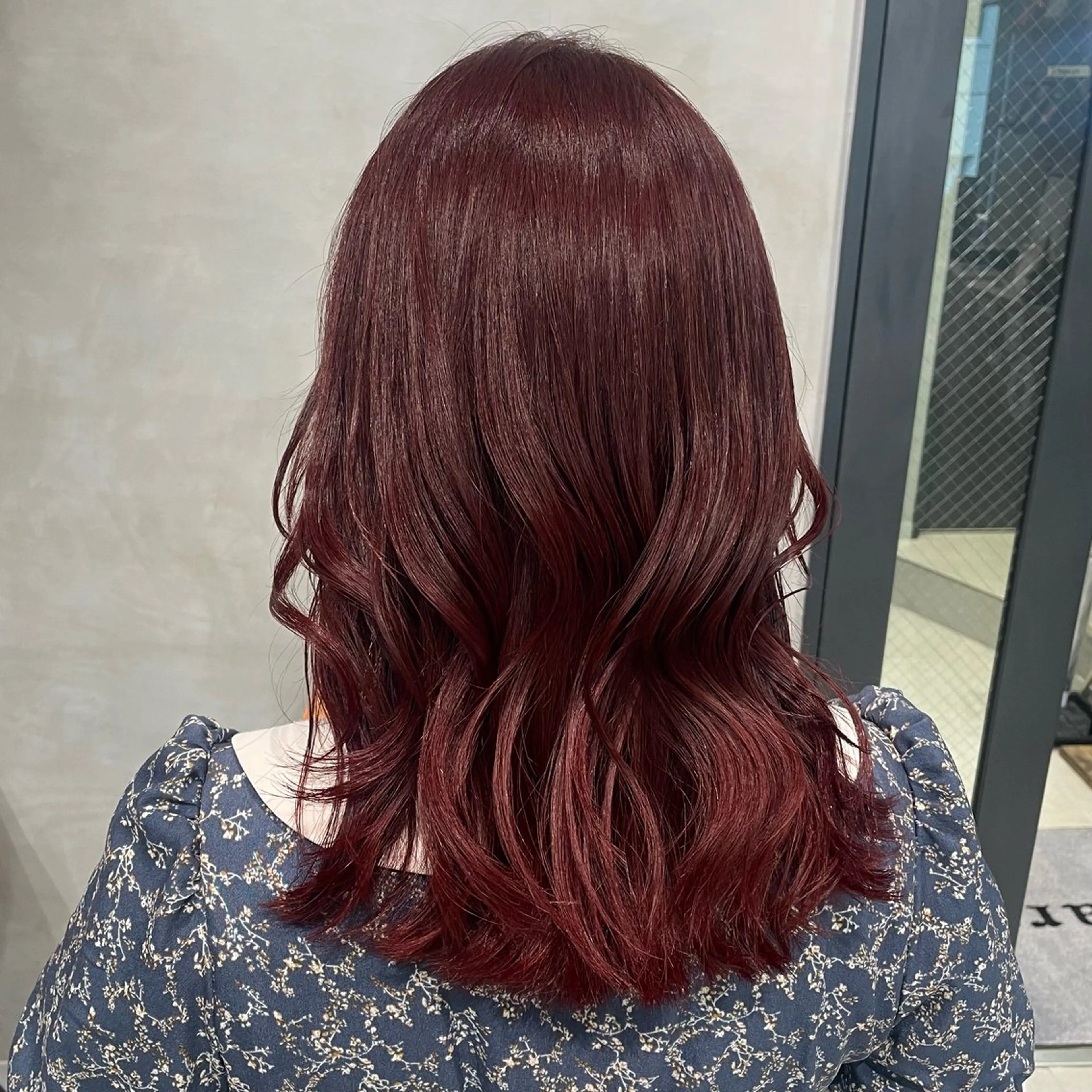 セミロング カラー カット ヘアカラー トリートメント ヘッドスパ ヘアセット 暖色レイヤー 🥀REIRIのヘアスタイル