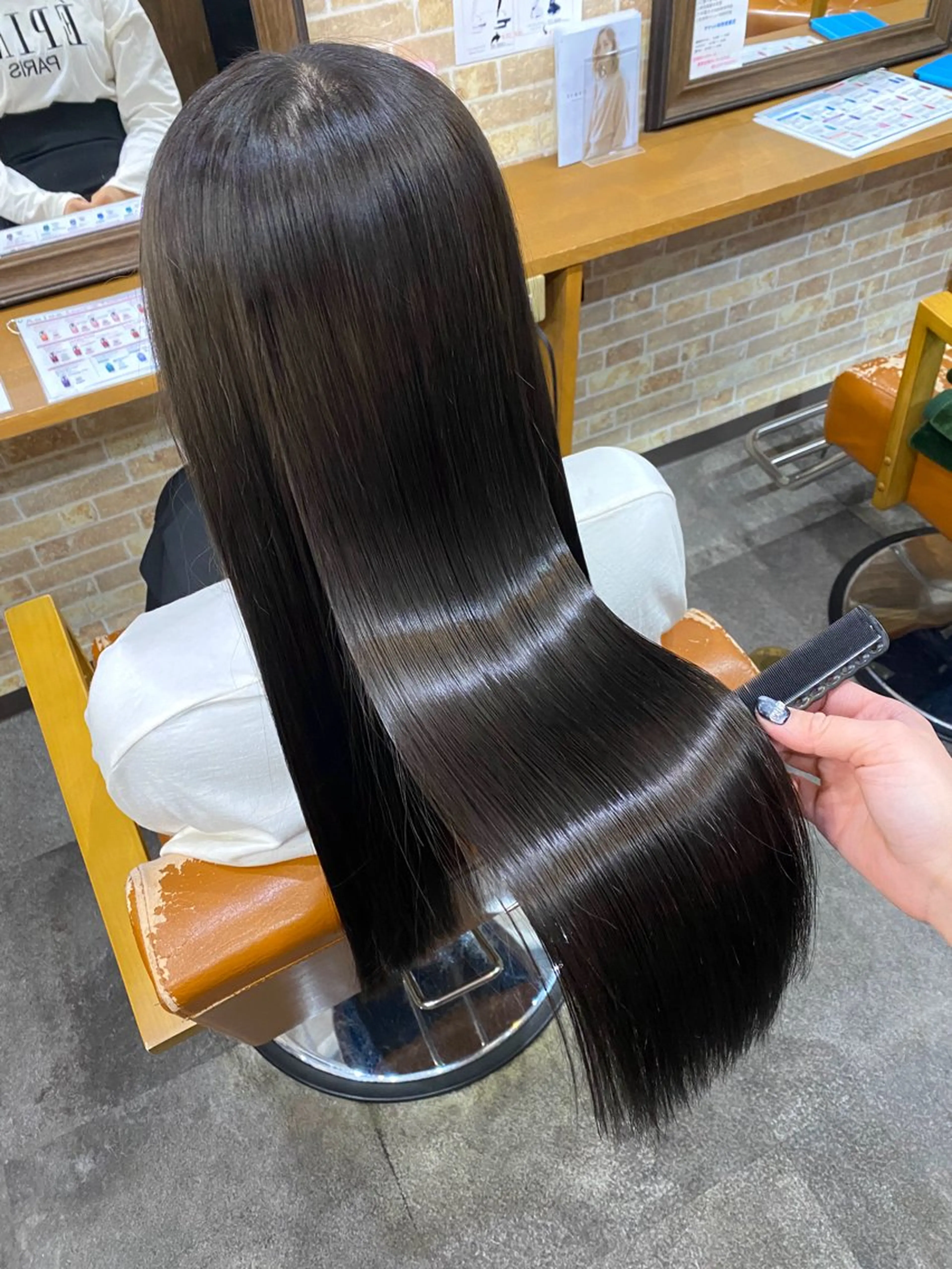ロング 髪質改善 🤍erikaのヘアスタイル