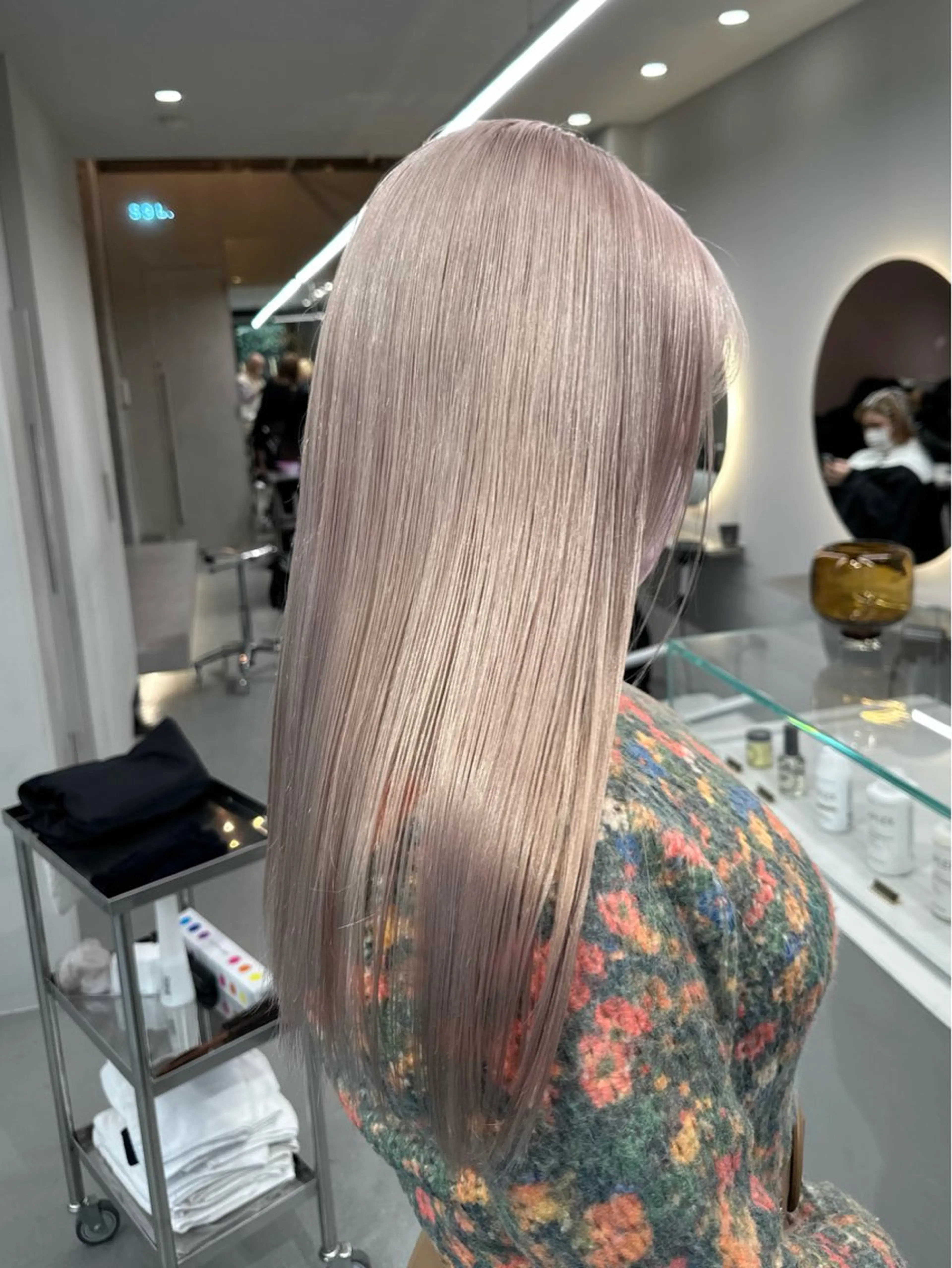 ロング カラー ヘアアレンジ ヘアカラー 原宿・デザインカラー YUI🤍ྀིのヘアスタイル