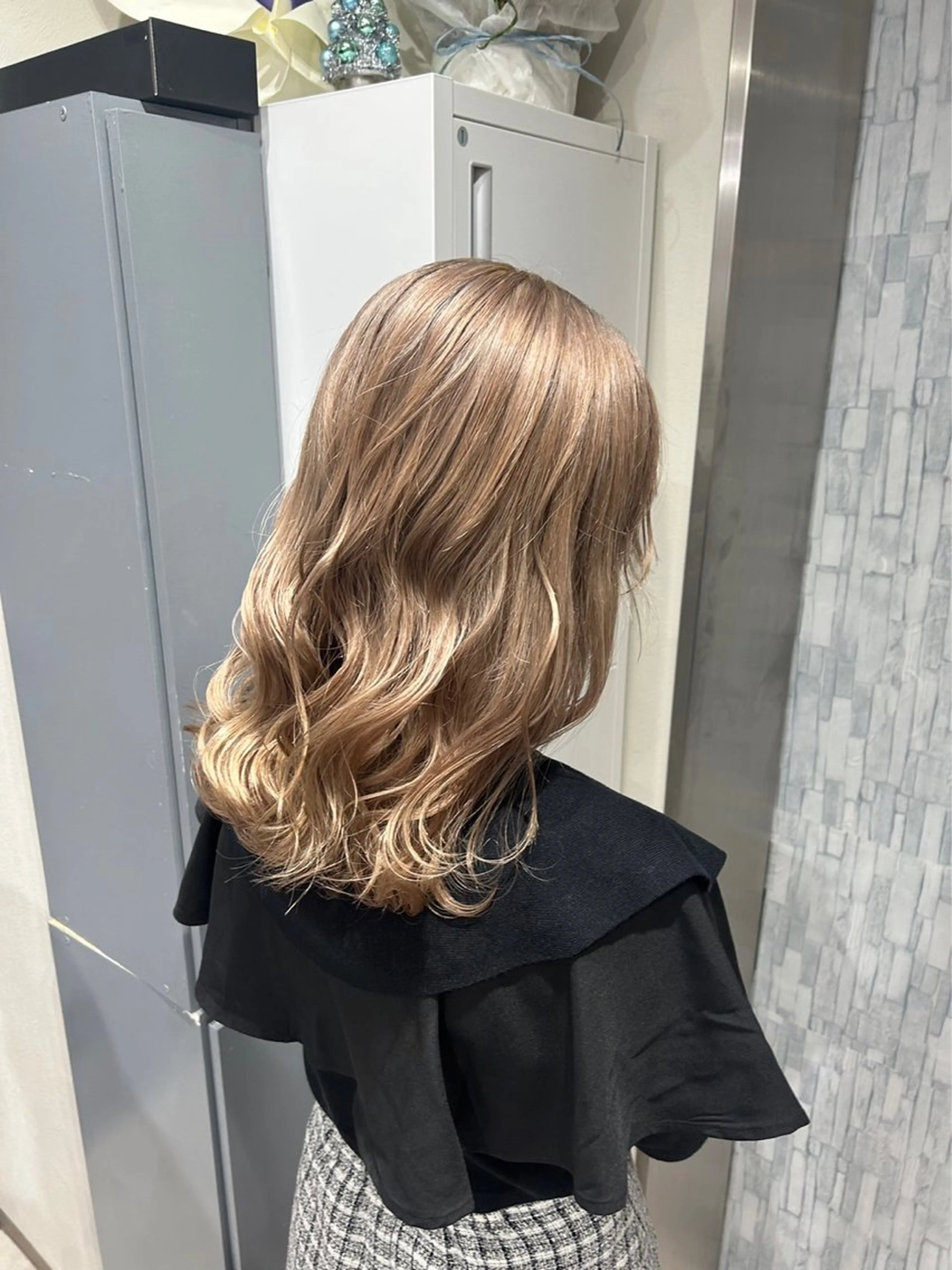 セミロング 池袋/ダブルカラー GLADGE🩵のヘアスタイル