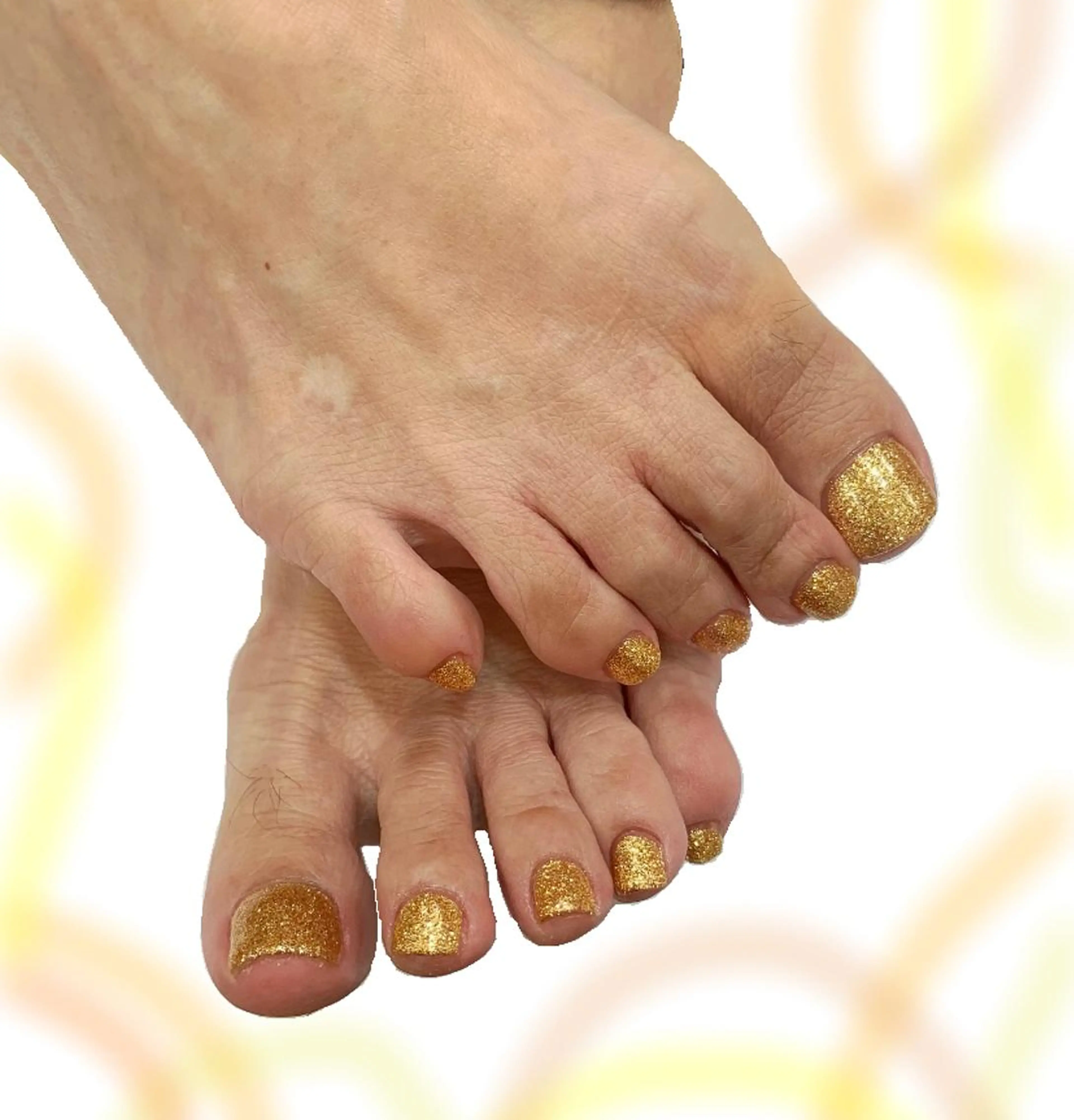 ネイル ゴールド フットネイル M's noodle MARIのネイルデザイン