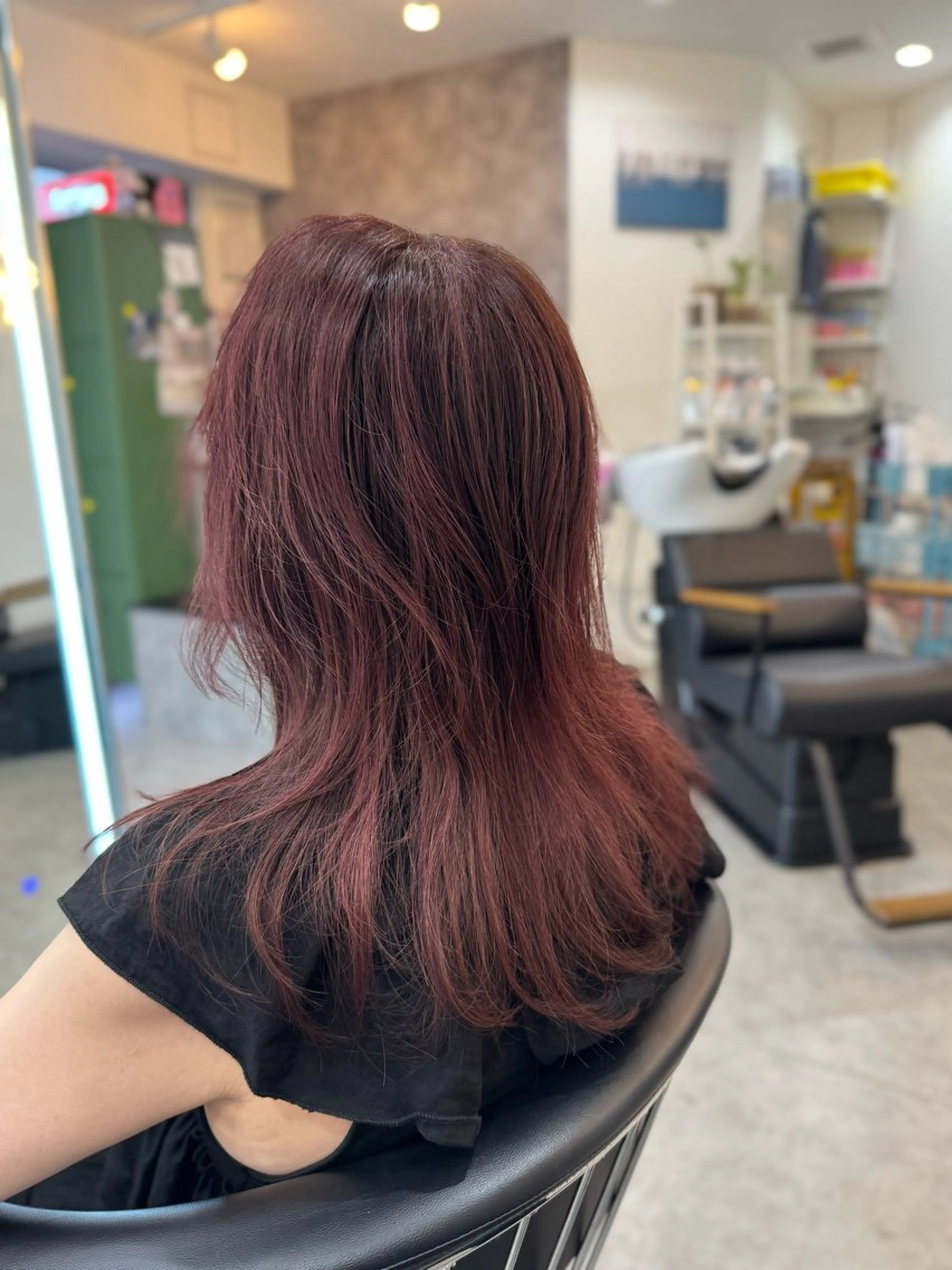 ロング カラー レッドカラー レイヤーカット カット ヘアカラー トリートメント @miyuki _uenoのヘアスタイル