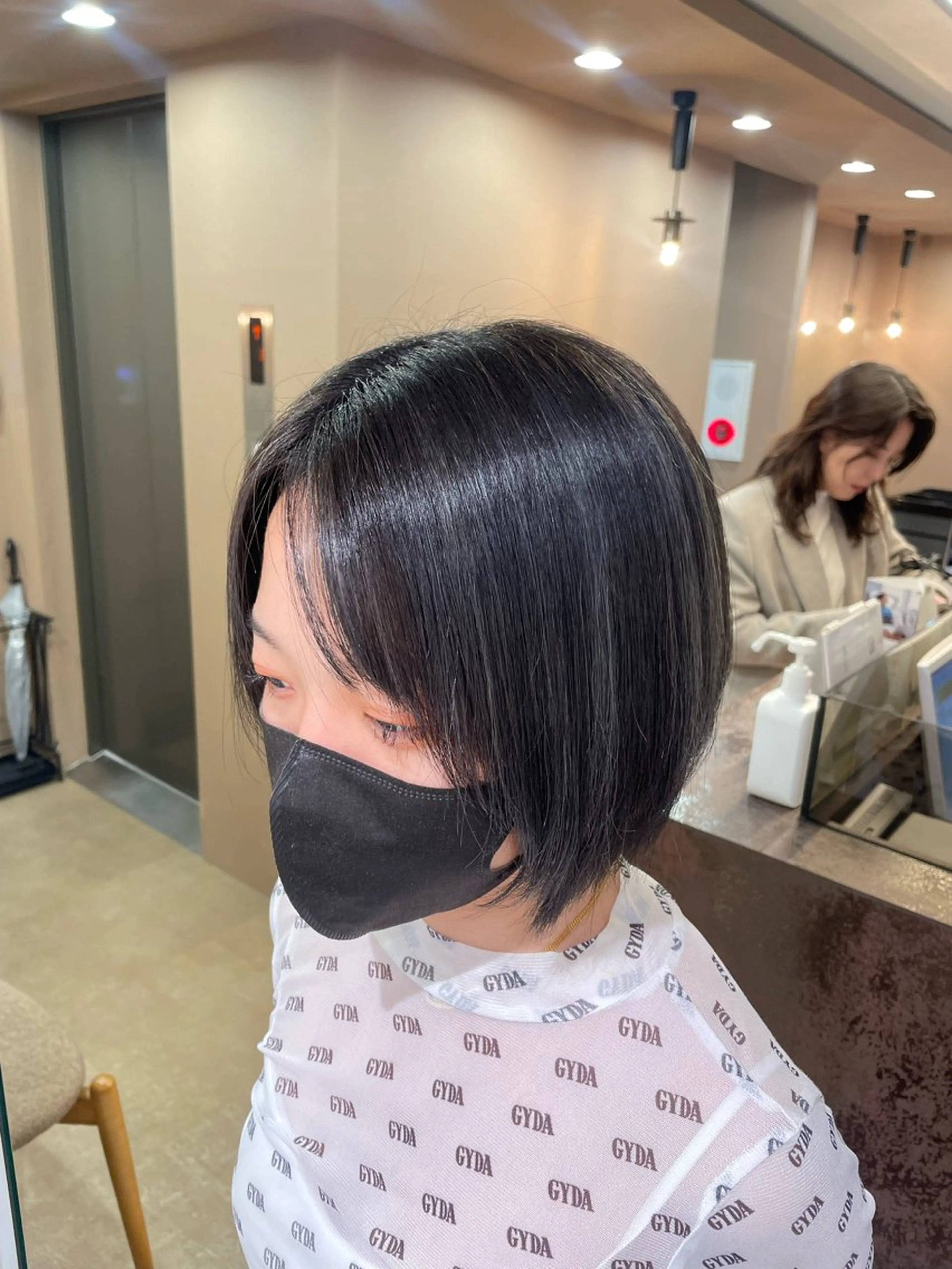 🪐ハイライトオンカラー¥23,650〜の写真