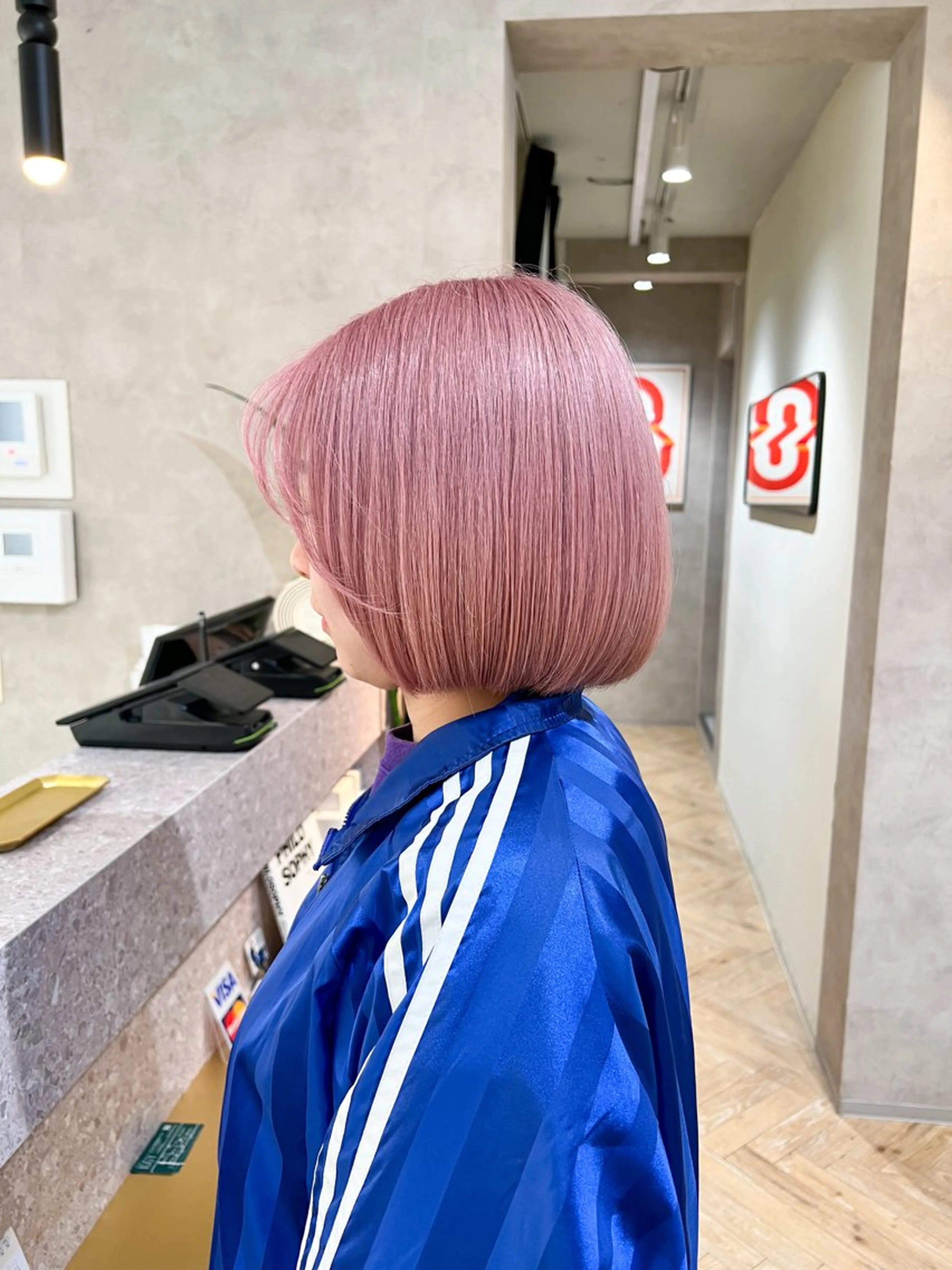 ミディアム カラー 茂木 未海のヘアスタイル