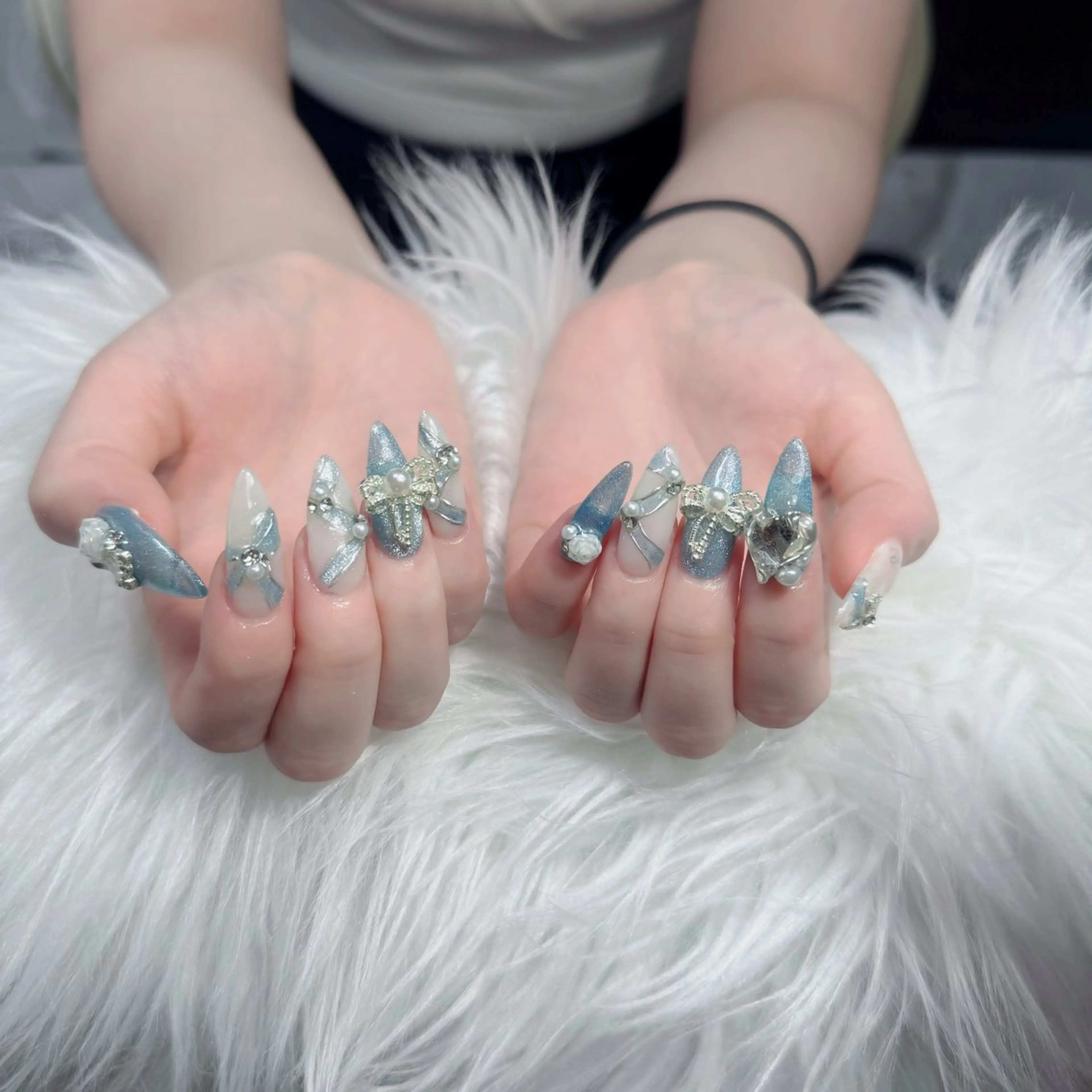 ネイル アートネイル フレンチネイル ジェルネイル 韓国ネイル マグネットネイル ハンドネイル Lenie Nail Salonのネイルデザイン