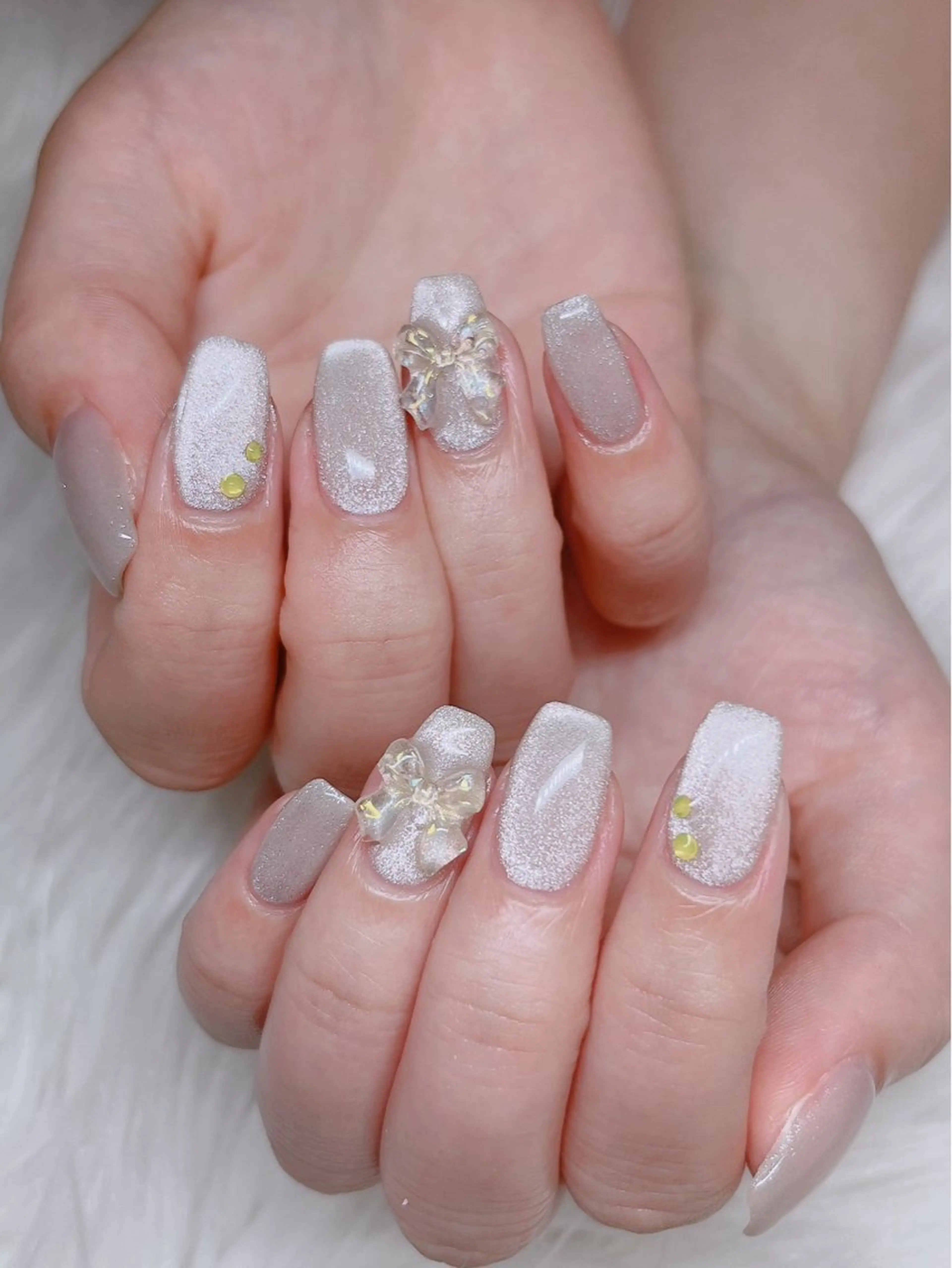 ネイル フットネイル ジェルネイル ガーリー マグネットネイル オフィスネイル NAILSALON CRISTA所属・🤍CRISTA yui🤍のネイルデザイン
