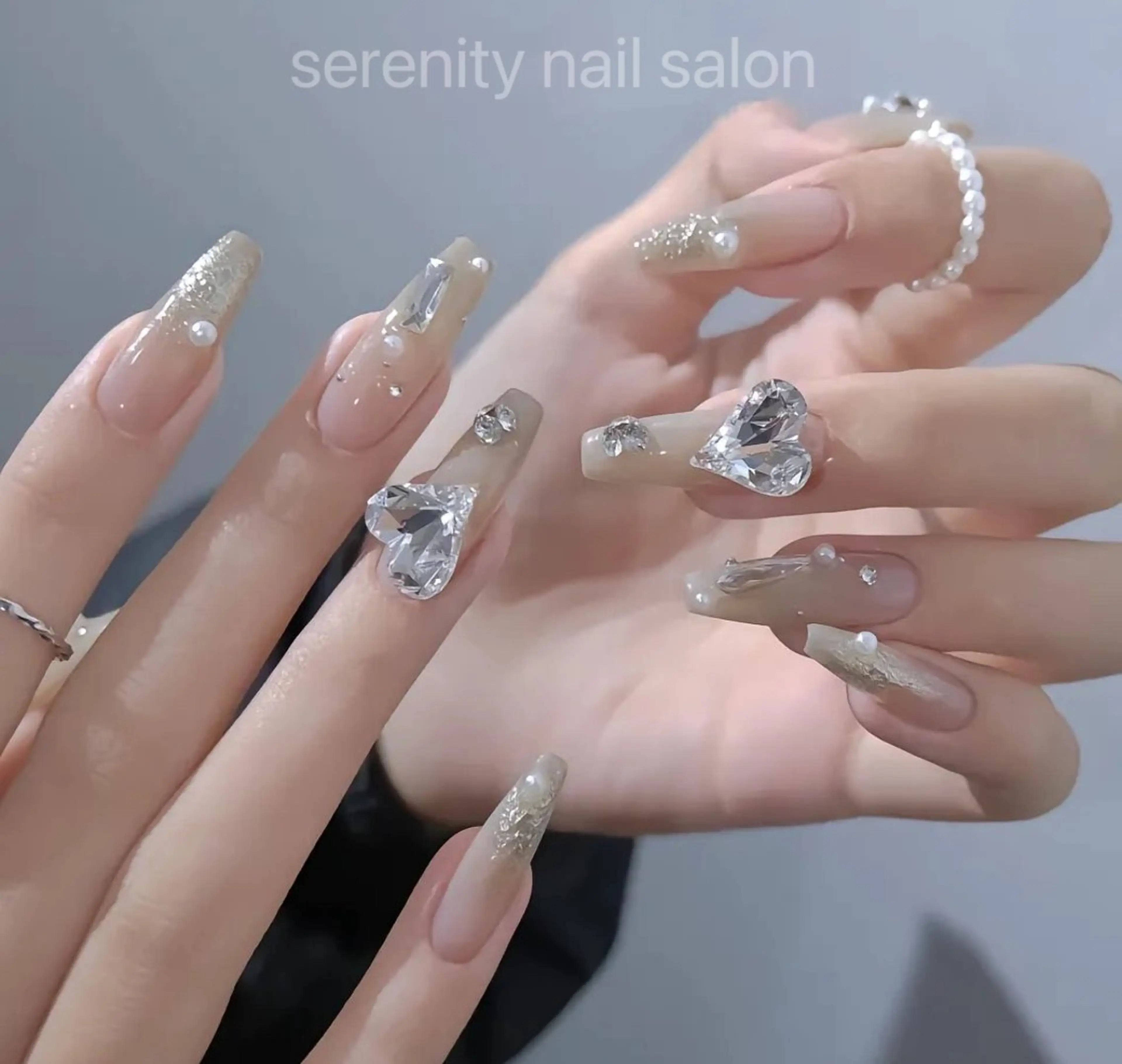 ネイル ハンドネイル ハンドケア ✨Serenity ワンホンネイルのネイルデザイン
