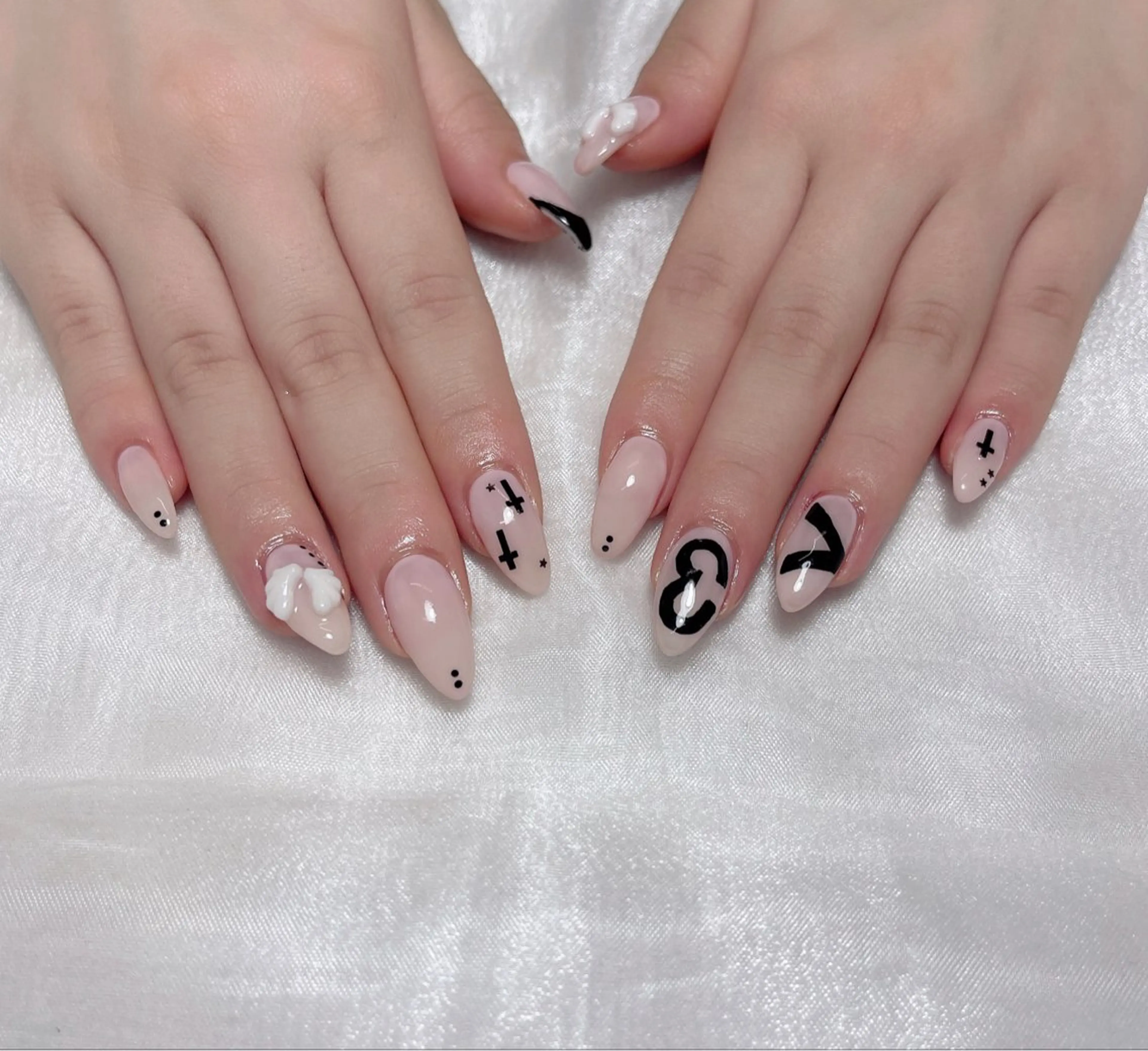 ネイル hairsalon556所属・hairsalon 556のネイルデザイン