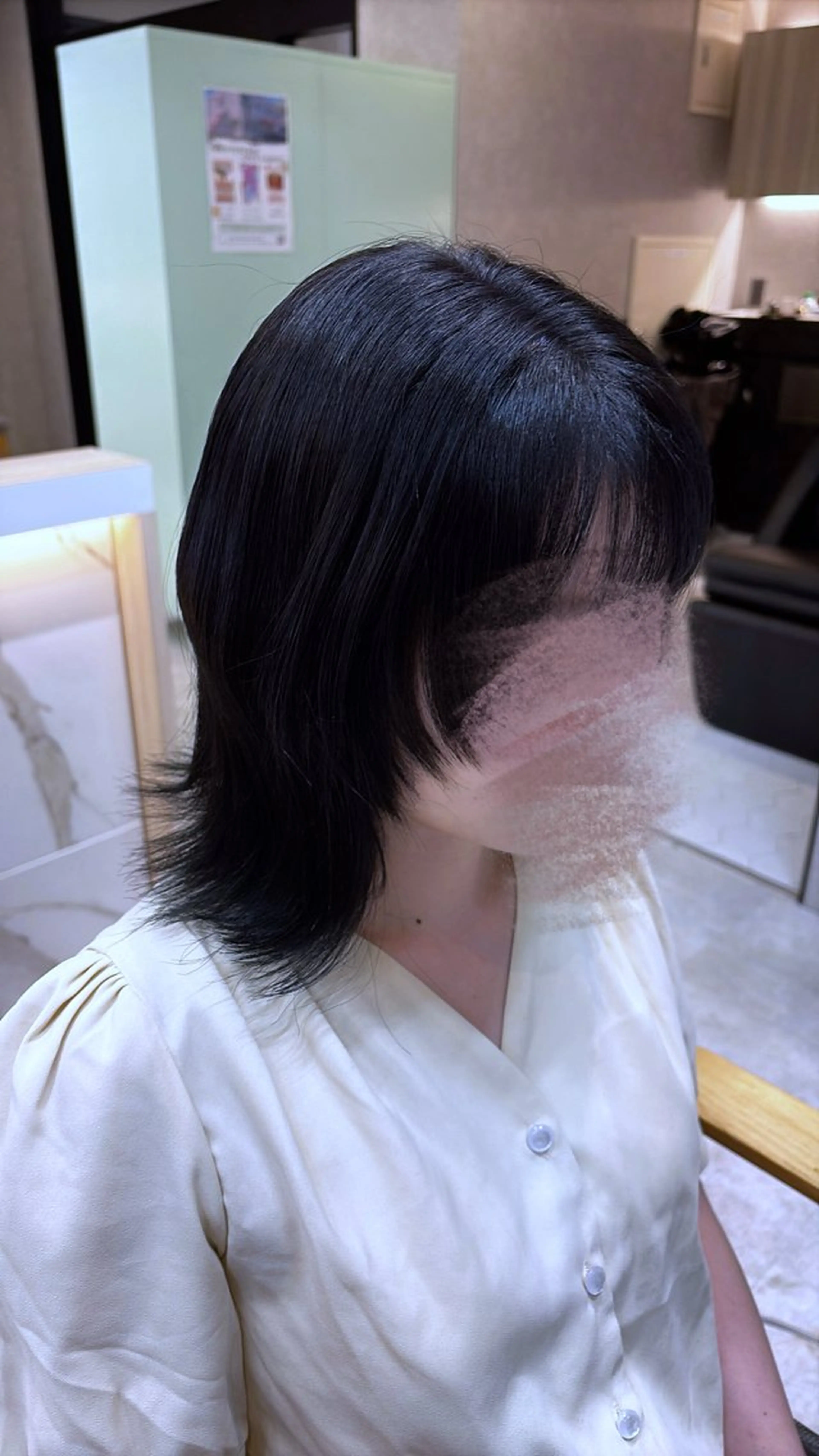 カラー 黒髪 ブルーカラー ブルーブラック ヘアカラー 笹木 怜羅のヘアスタイル