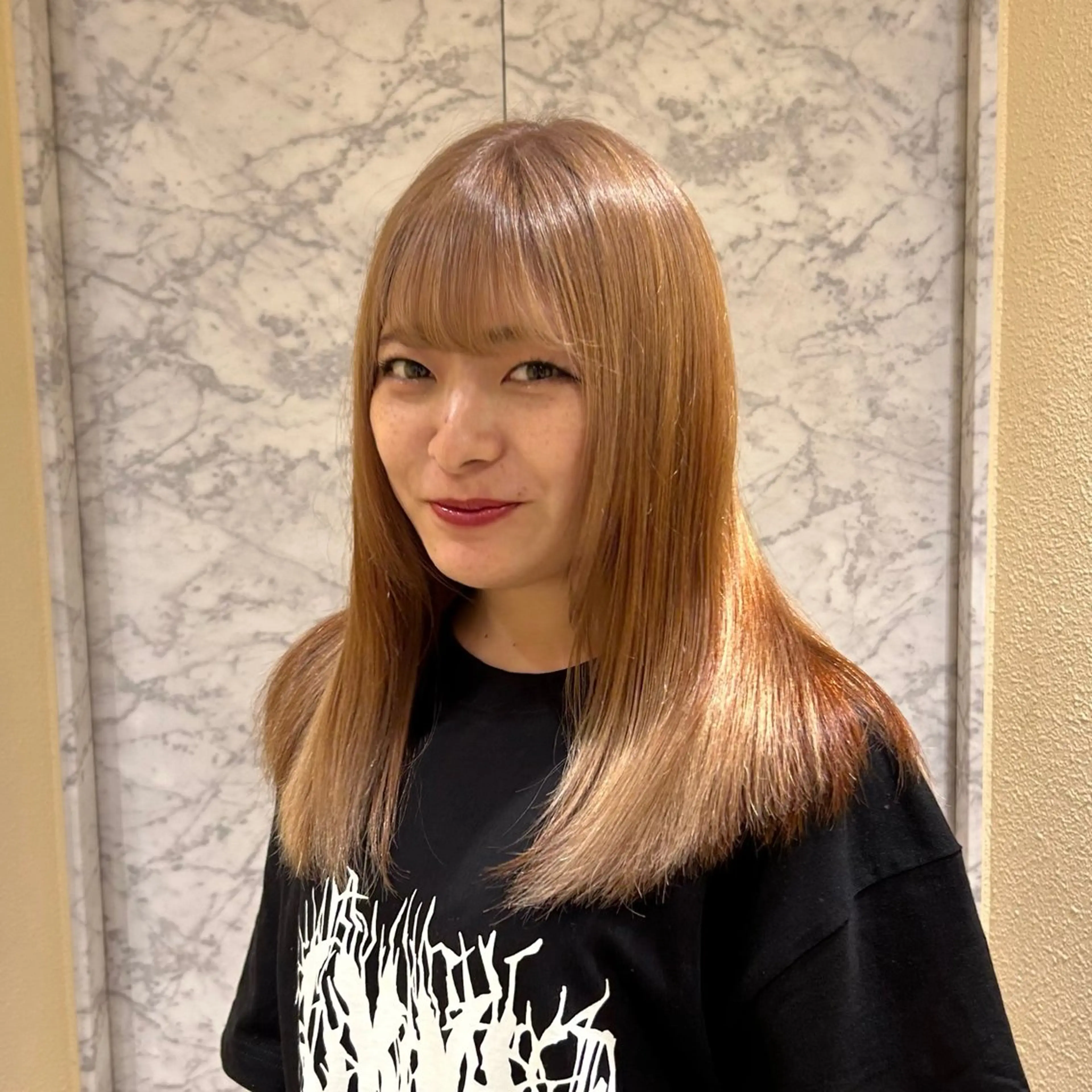 ロング カラー ヘアカラー 🫧透明感明るめカラ ー🫧大西あずきのヘアスタイル