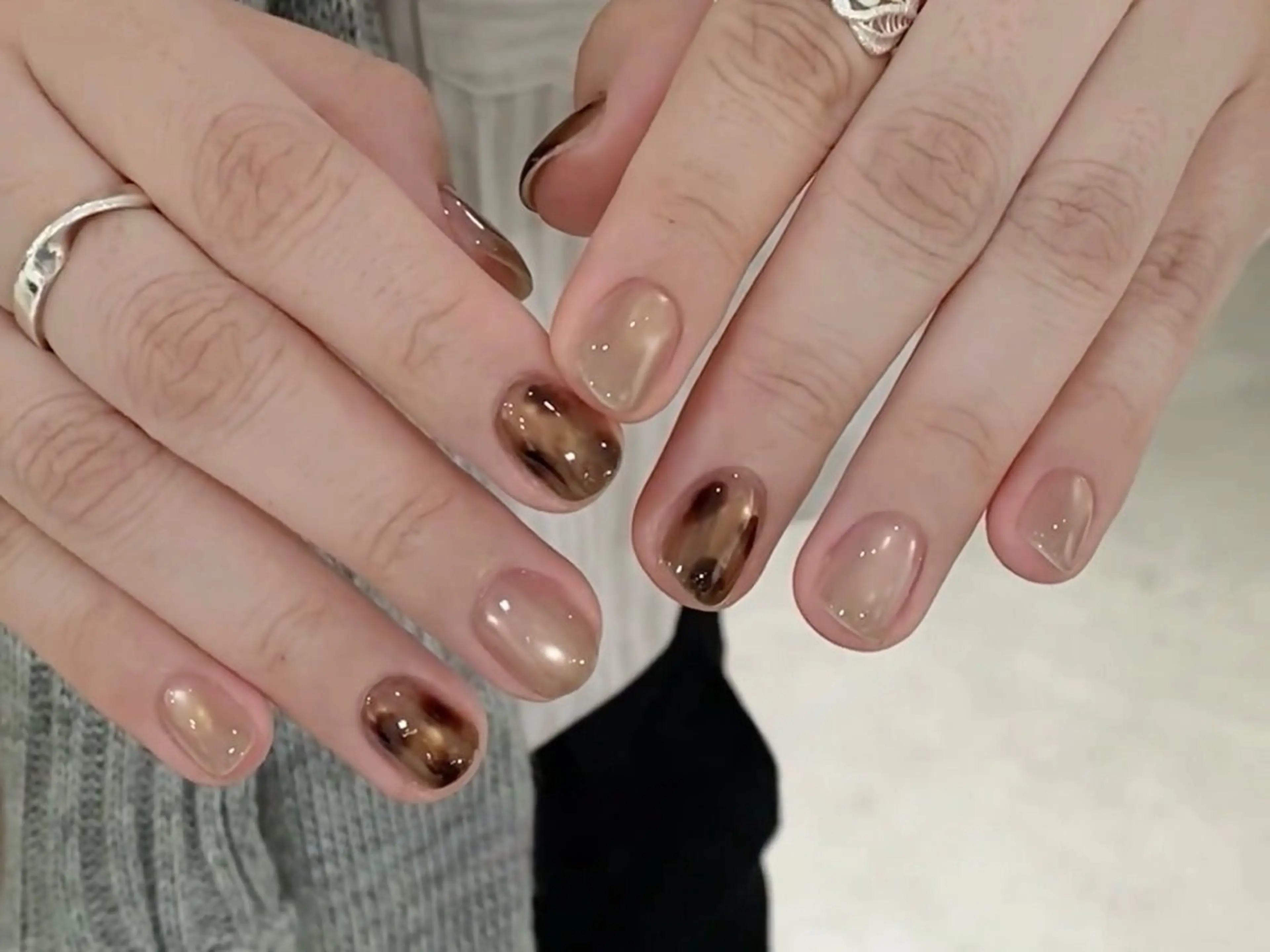 ネイル ニュアンスネイル ハンドネイル H&B せつかのネイルデザイン