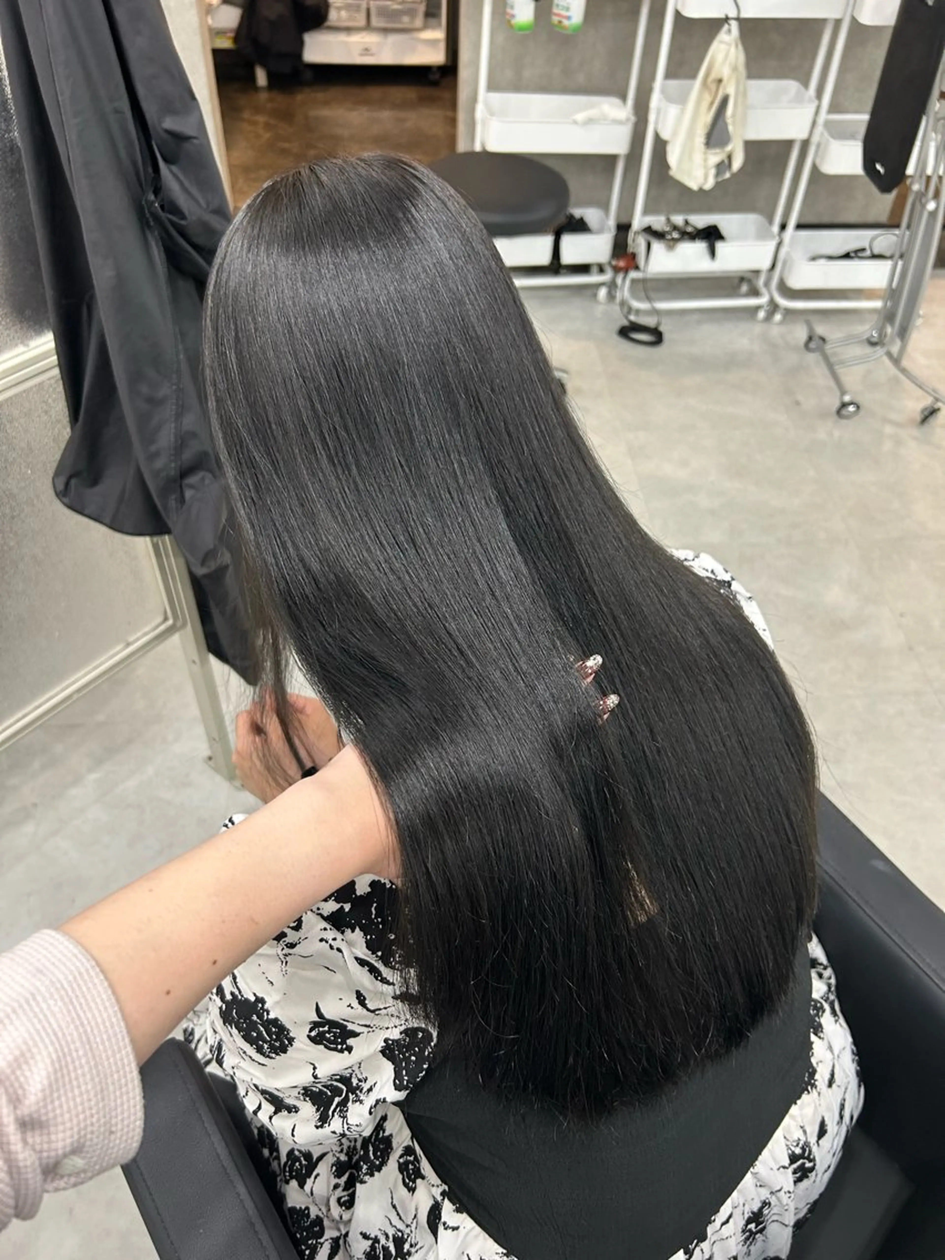 【🎀ミニモ限定🎀】カット＋髪質改善ストレート＋カラー🫧の写真