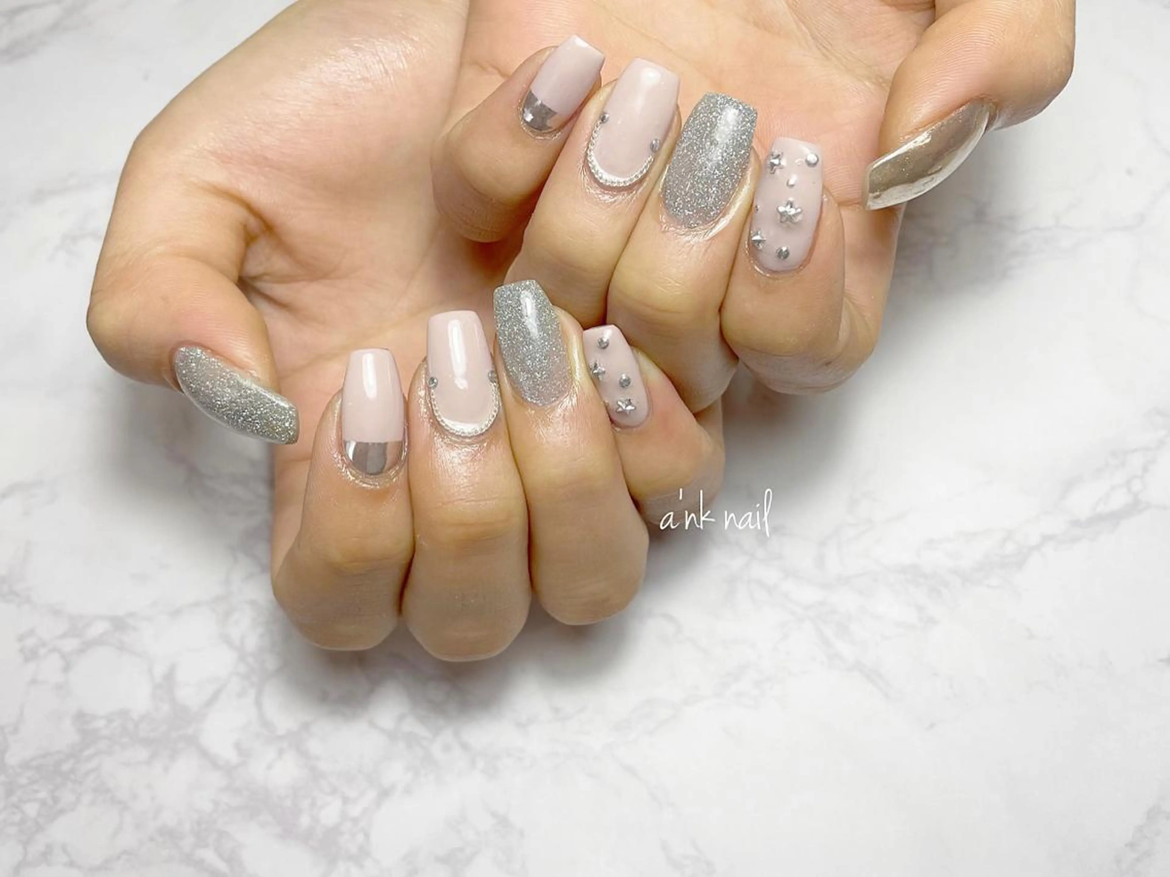 ネイル Sawamoto Akinaのネイルデザイン