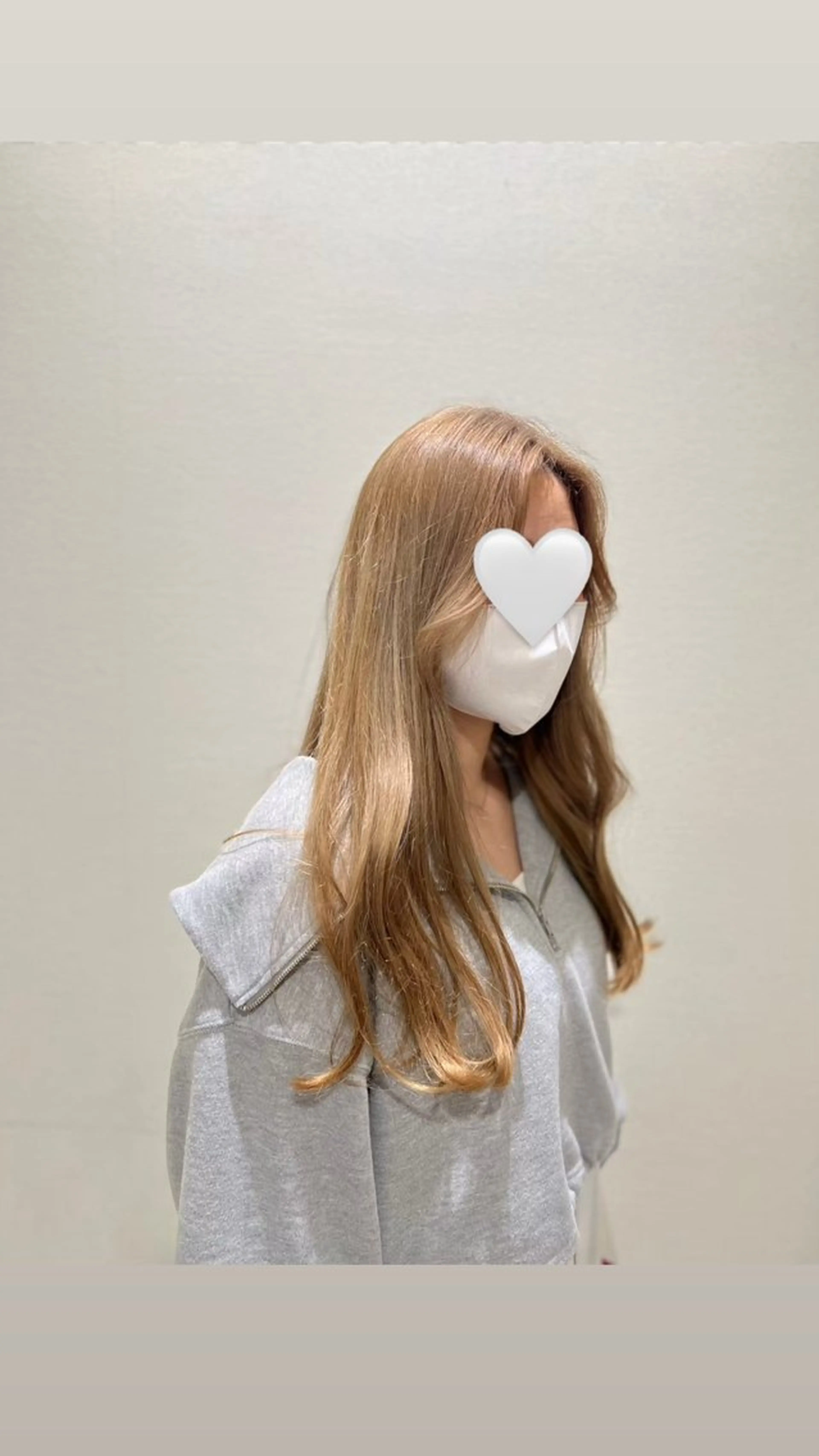 ロング カラー 鵤木 朋香のヘアスタイル