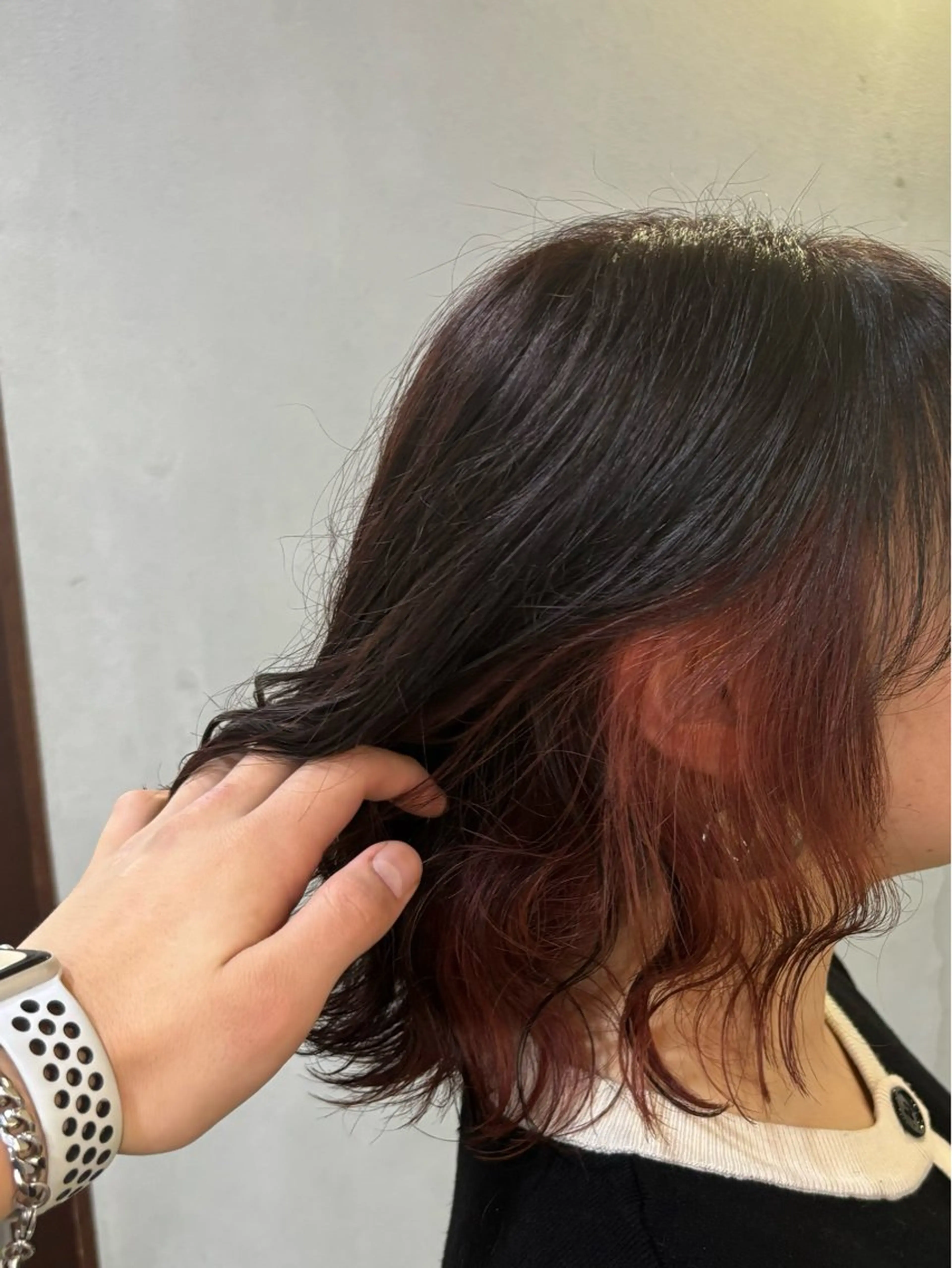 ミディアム カラー mono / Manatoのヘアスタイル