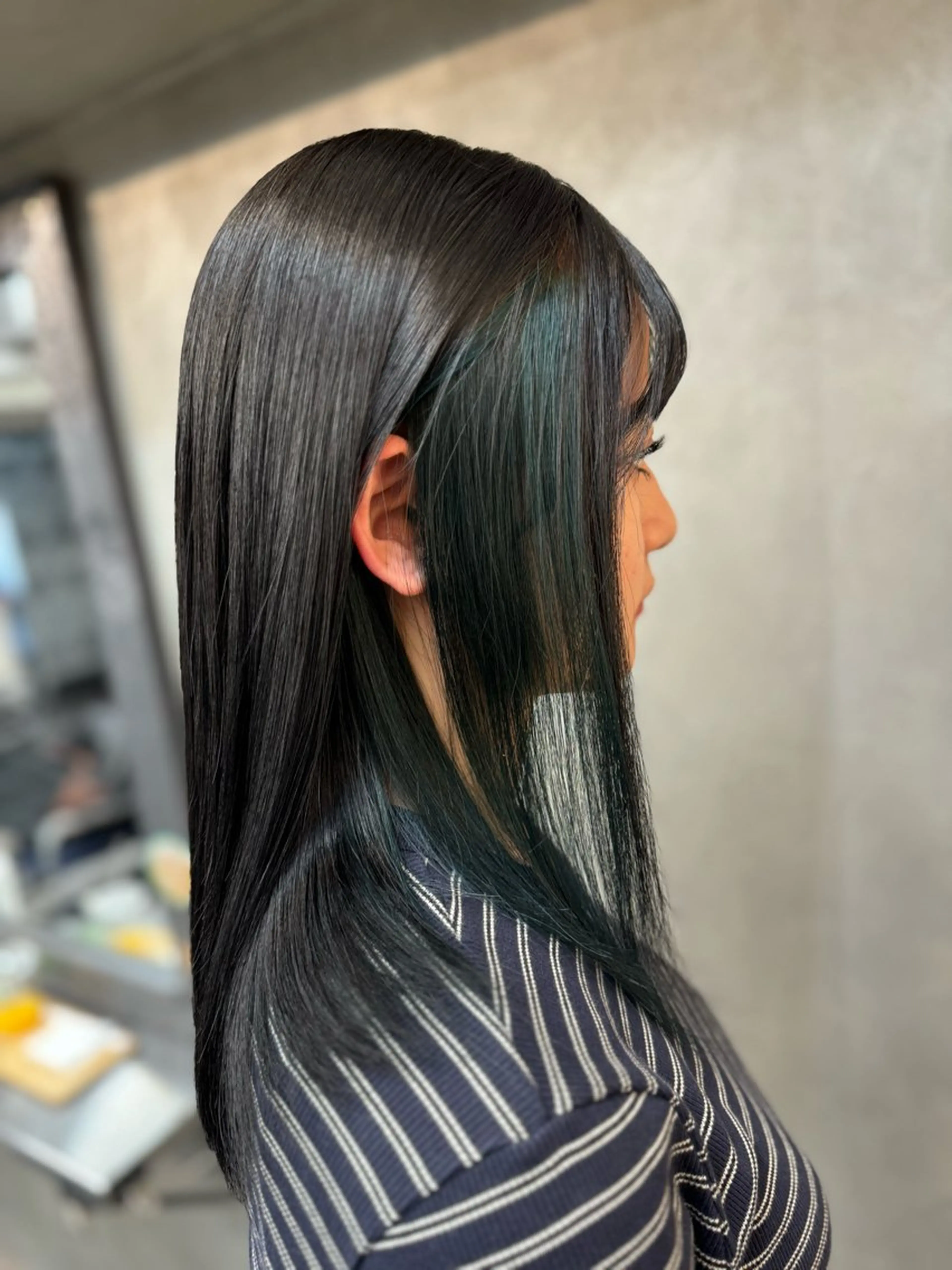 セミロング tnbtokyo所属・夏休み🉐メニュー シールエクステ専門のヘアスタイル