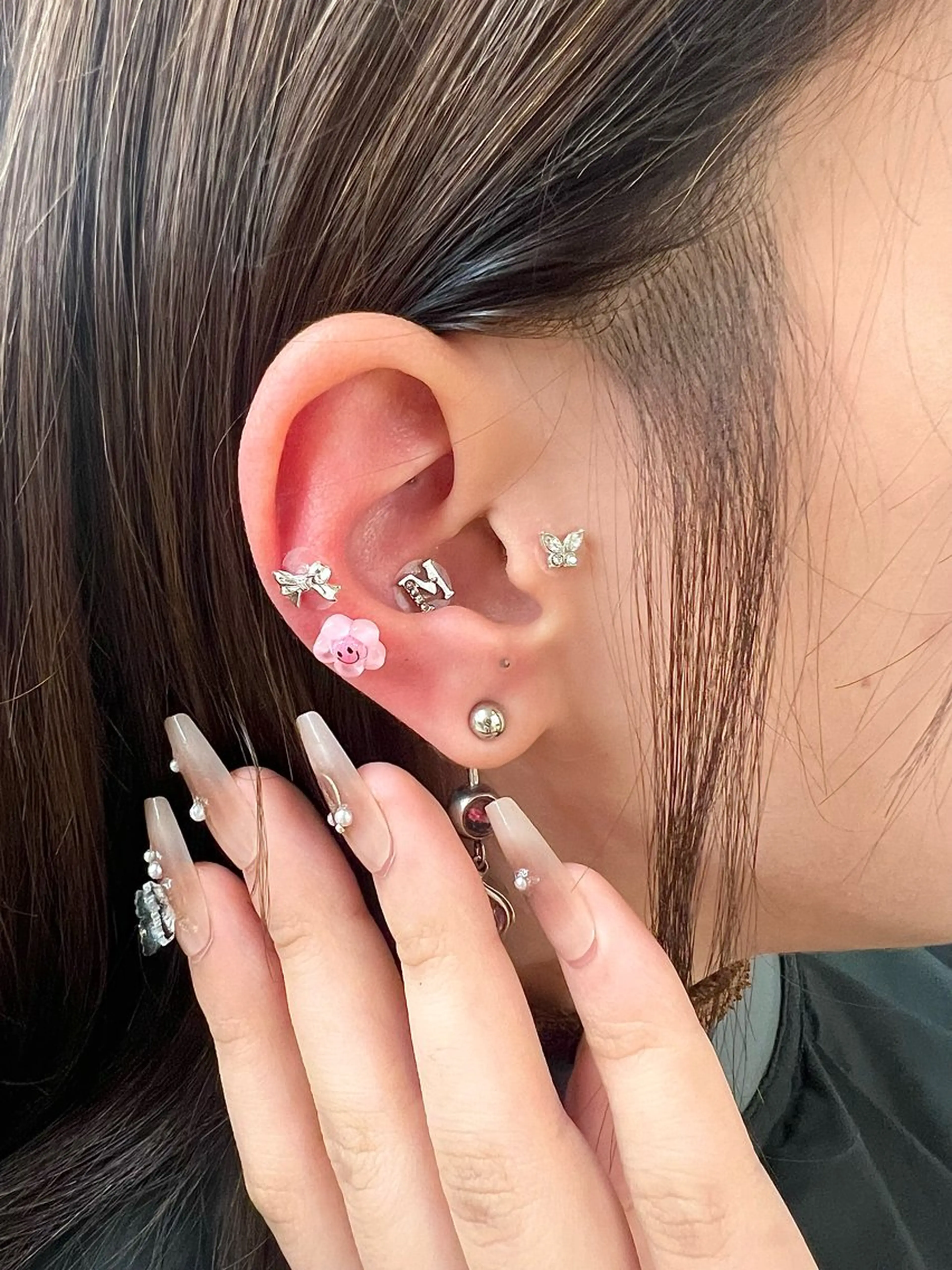 ロング その他 小谷 梨奈のヘアスタイル