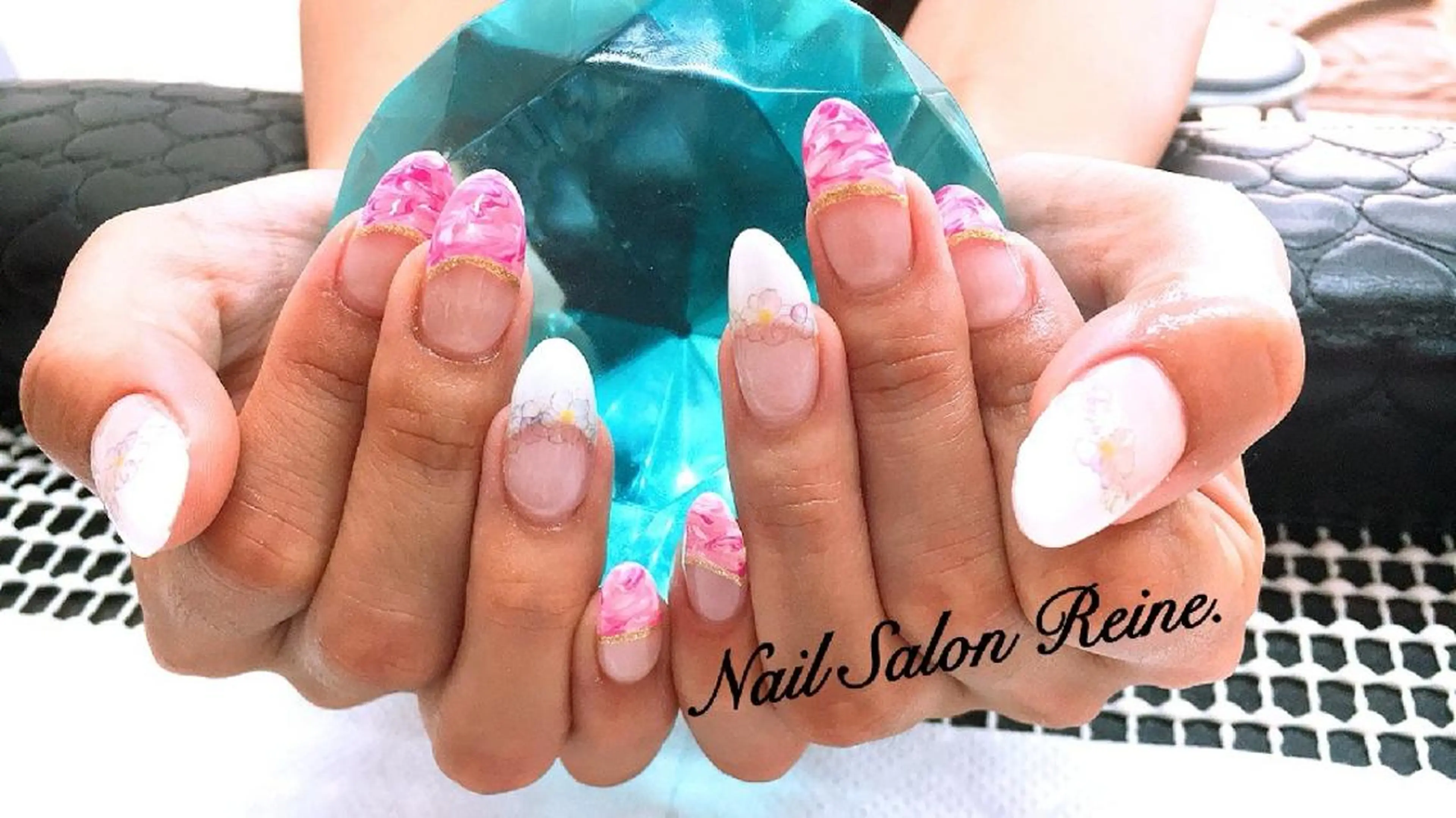 ネイル フレンチネイル 大理石ネイル(マーブル) Nailsalon Reine所属・玉栄 伶奈のネイルデザイン