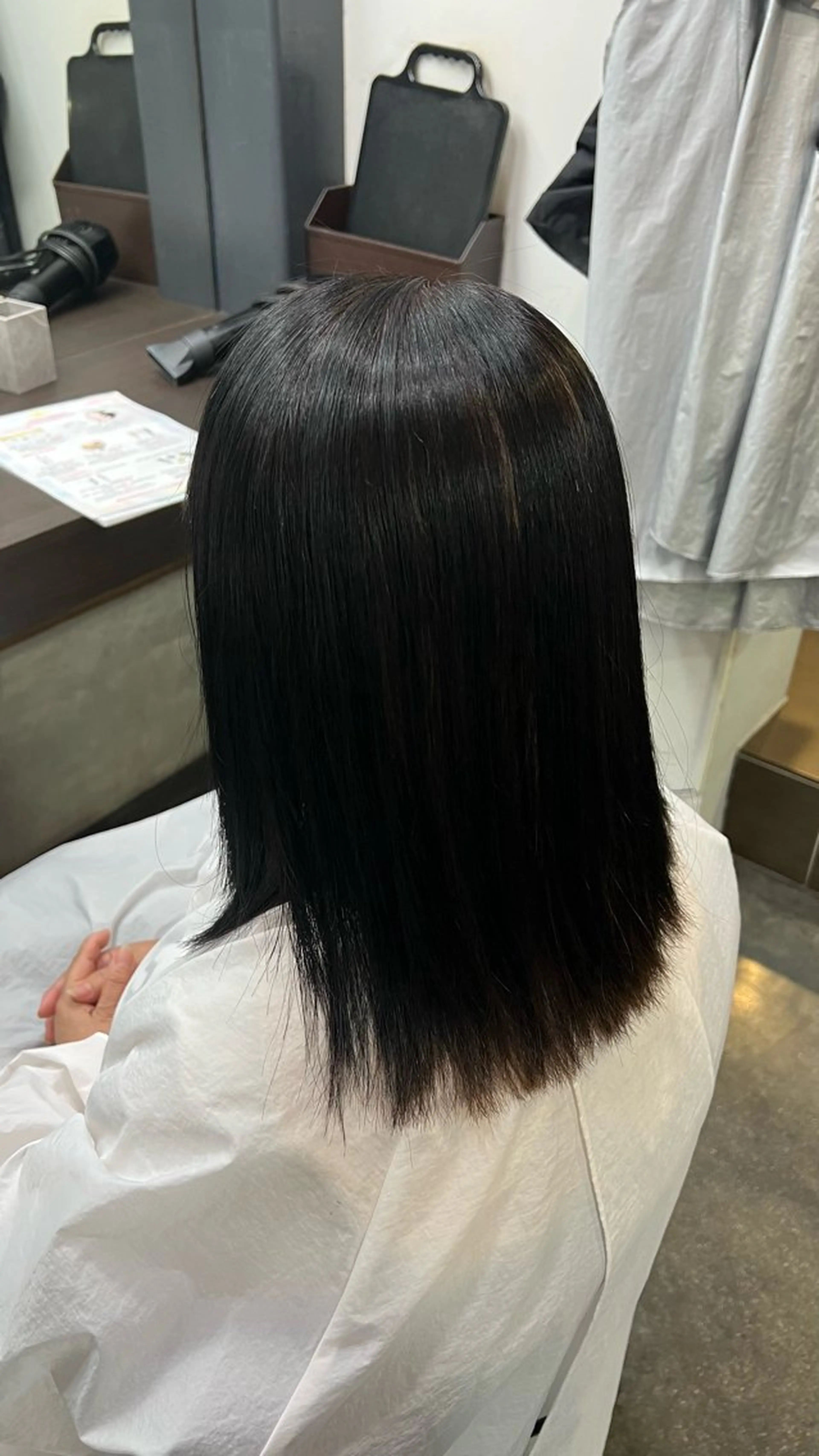 ミディアム 縮毛矯正 西村 美月のヘアスタイル