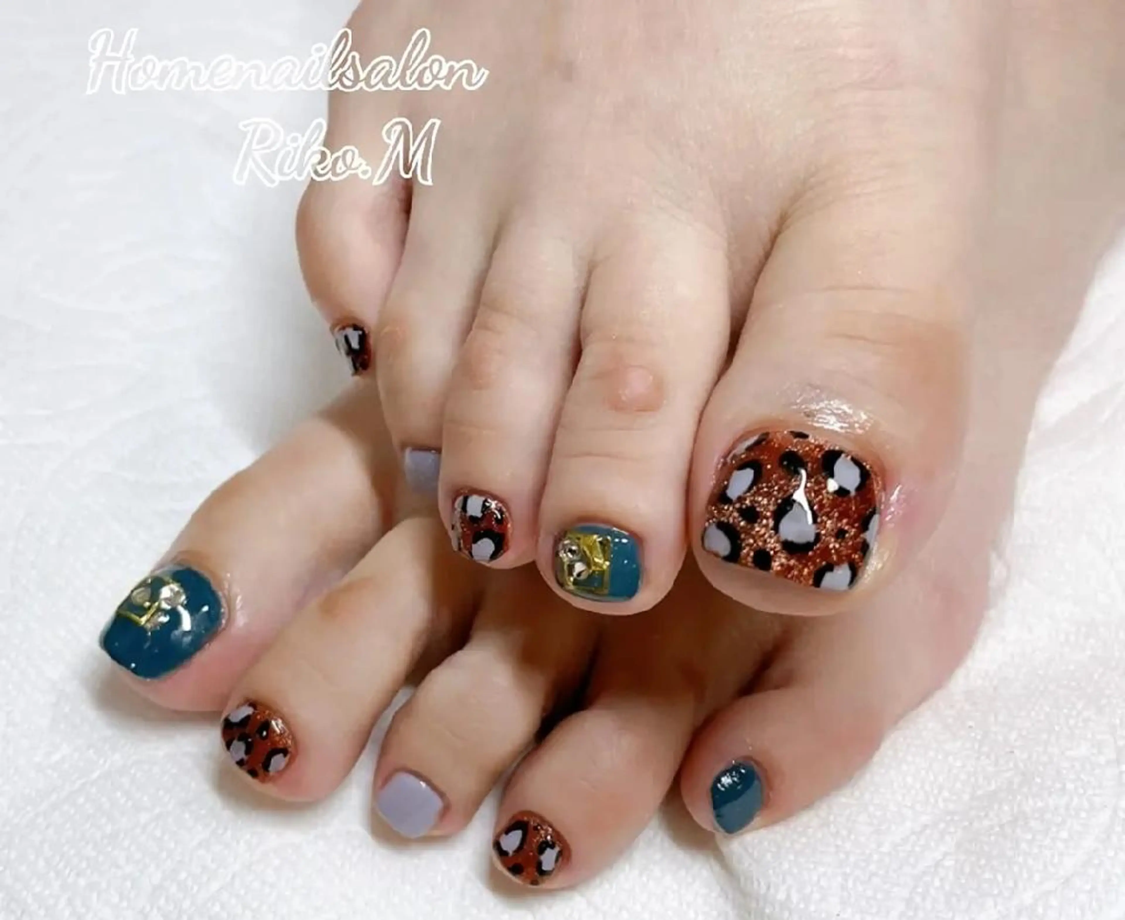 ネイル アニマル柄 nailsalon Riko.Mのネイルデザイン