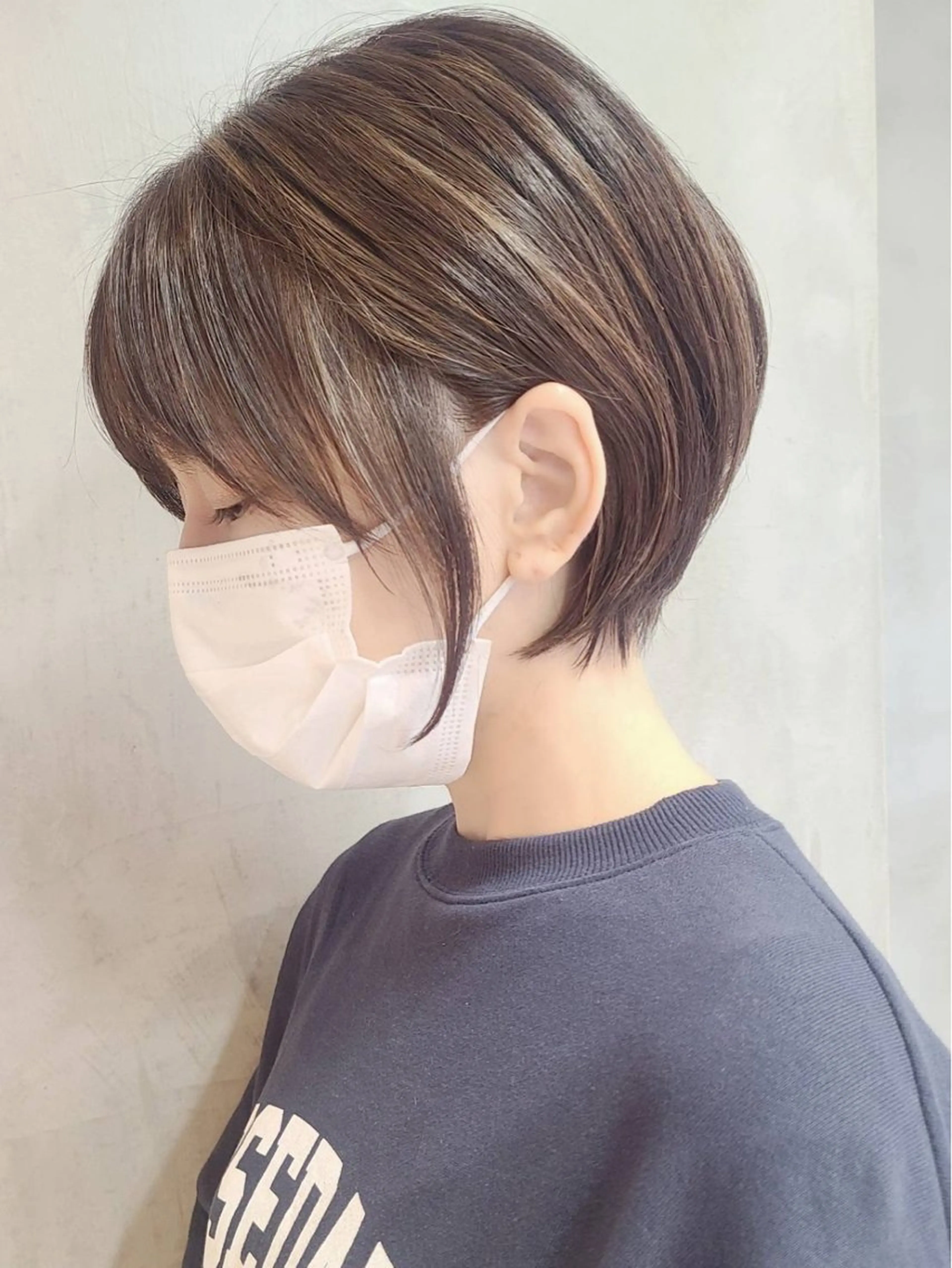 ミディアム カラー パーマ ヘアアレンジ 丸みショート くびれヘア ショートヘア原宿 fifth コシのヘアスタイル