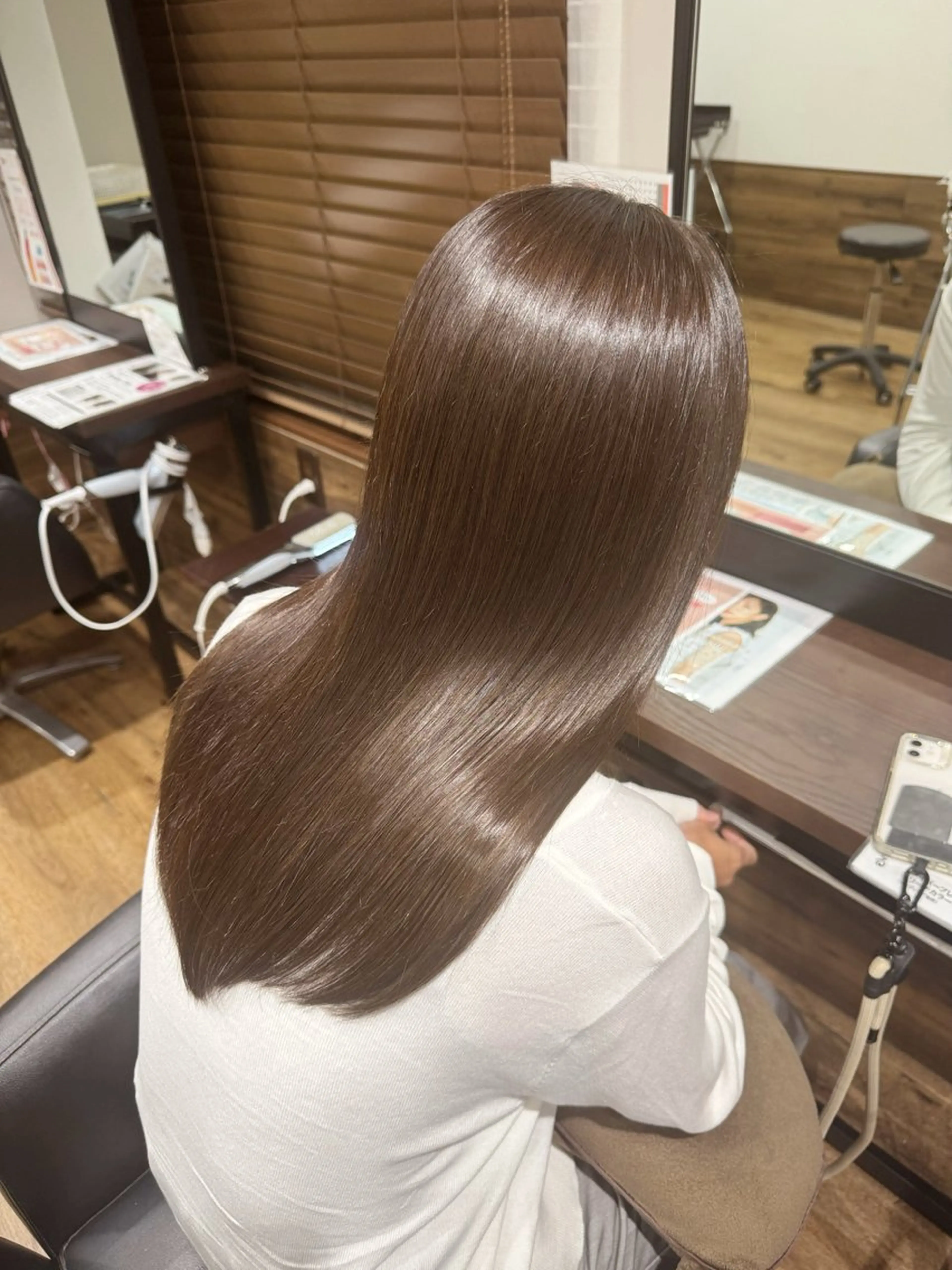 ロング カラー ヘアカラー 戸田 瑠衣のヘアスタイル