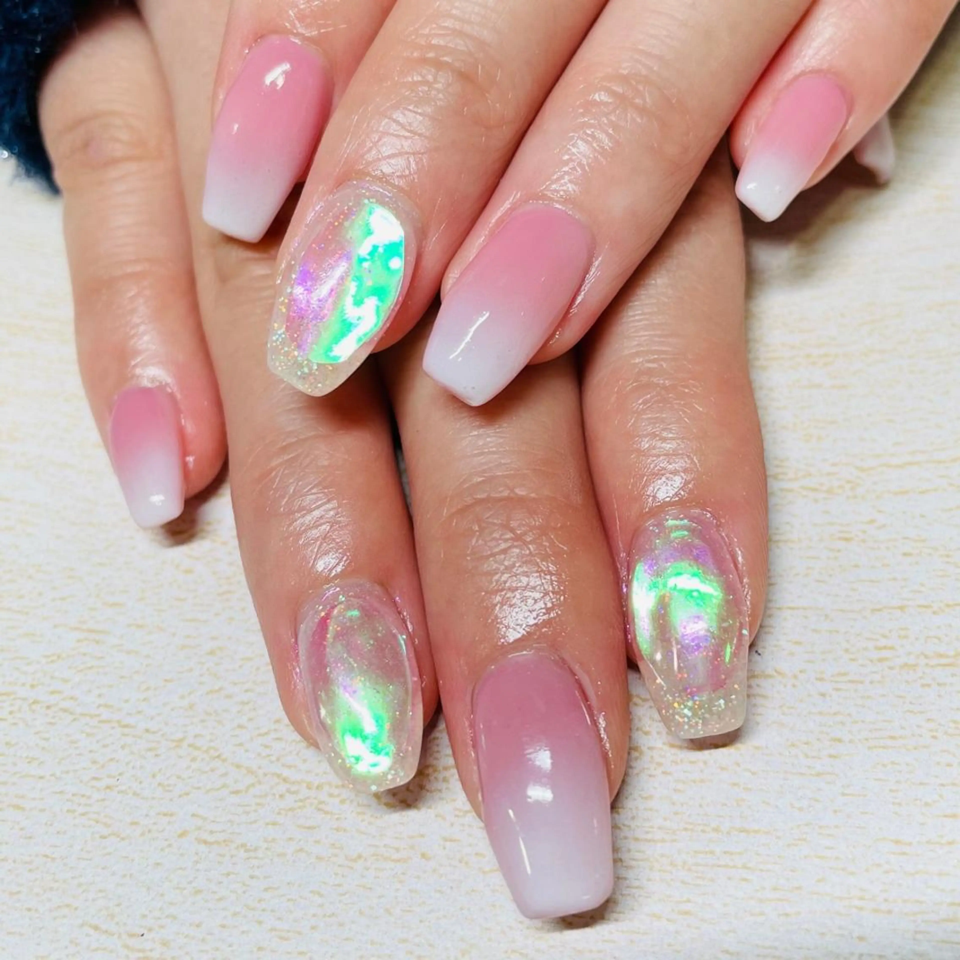 ネイル ハンドネイル フットネイル AQUA NAIL所属・AQUA NAILのネイルデザイン