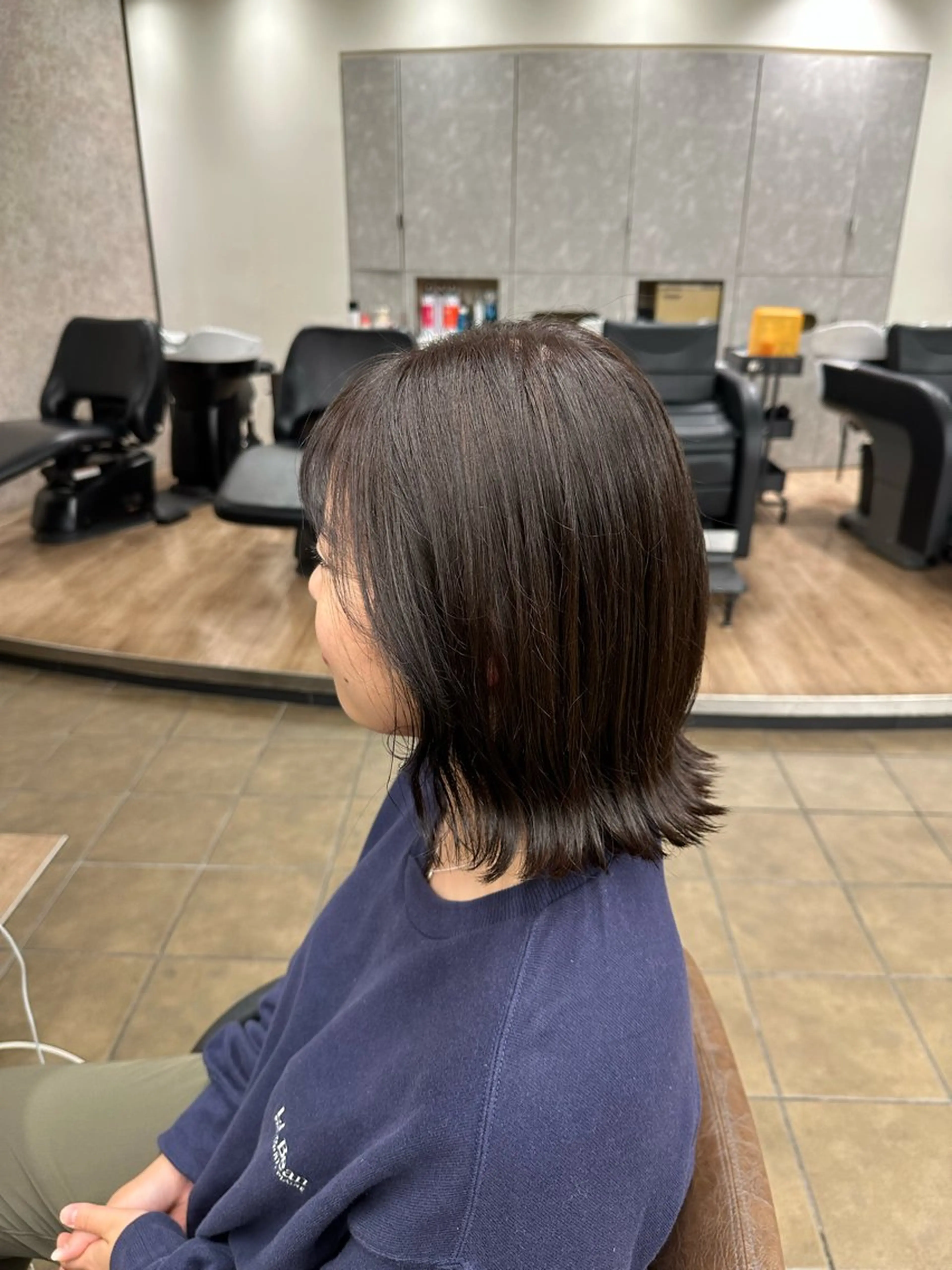 ミディアム カラー ヘアカラー 岡山 紗里奈のヘアスタイル