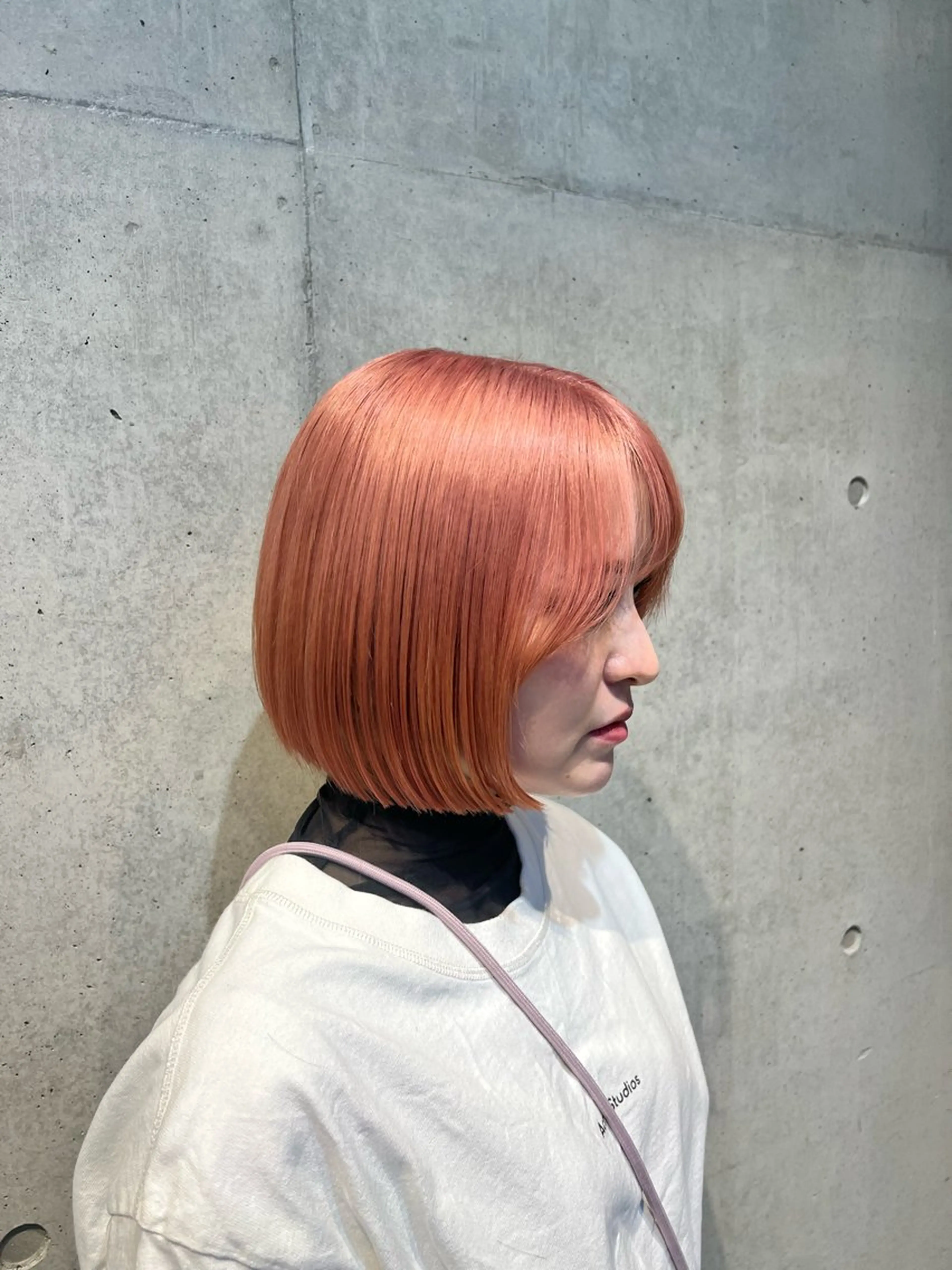 ミディアム カラー ブリーチ オレンジ ピンクカラー ボブ カット ヘアカラー トリートメント 透明感/艶カラー 🌿KANTAのヘアスタイル