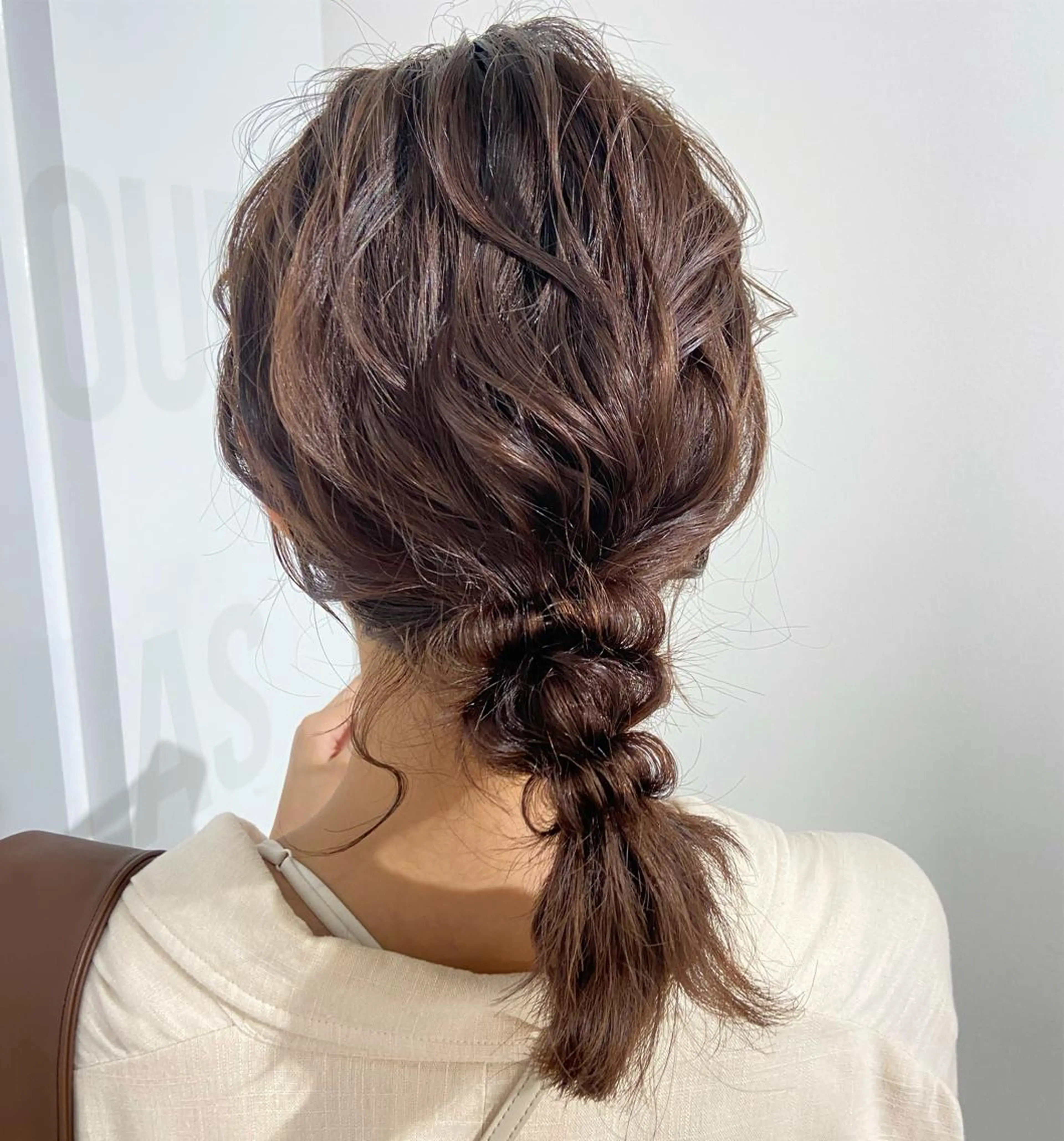 ヘアアレンジ 玉ねぎヘアー 奥出 祐菜のマツエク・マツパデザイン