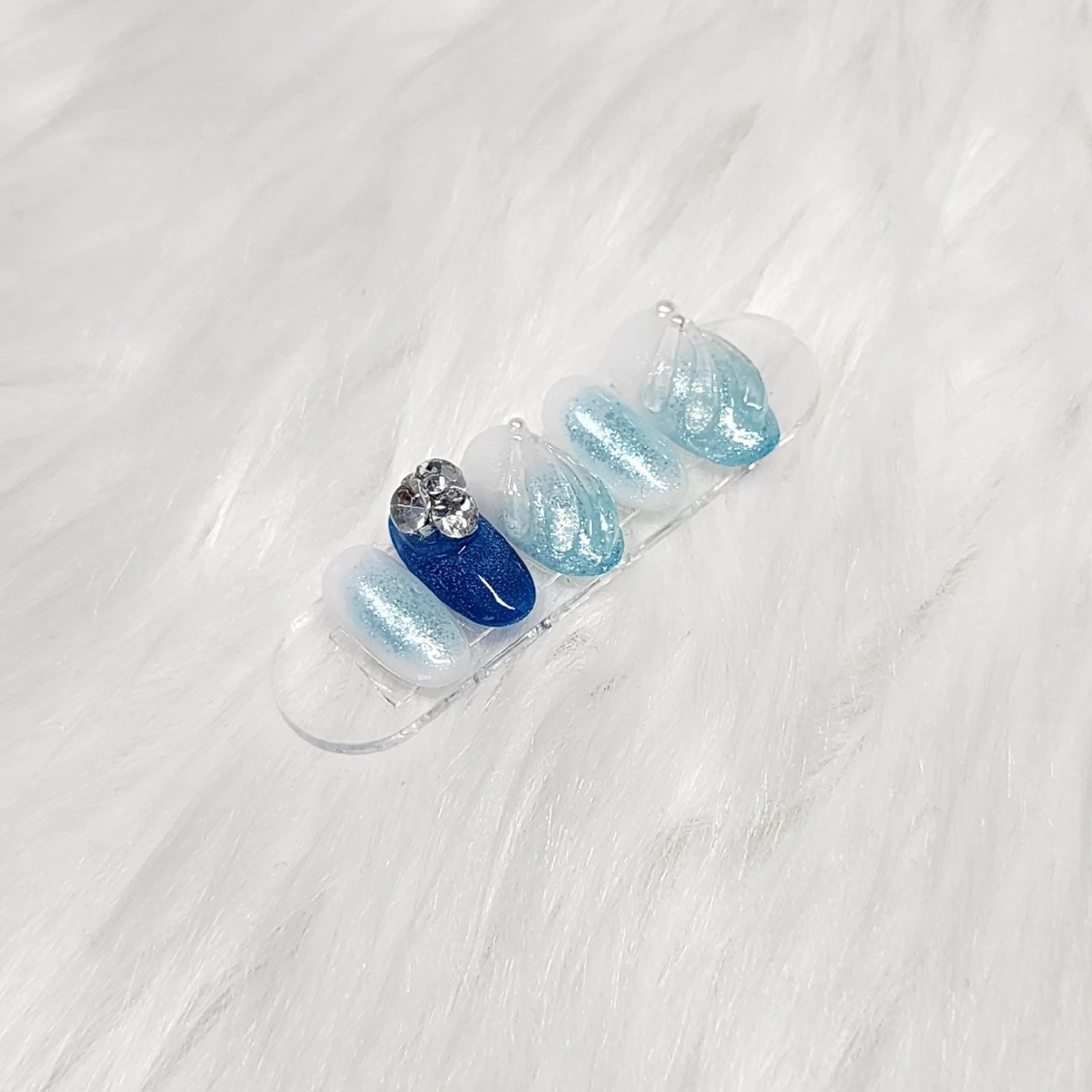 ネイル ハンドネイル NailSalon＆HandmadeShop♾️Eight♾️所属・NailSalon ♾️Eight♾️のネイルデザイン