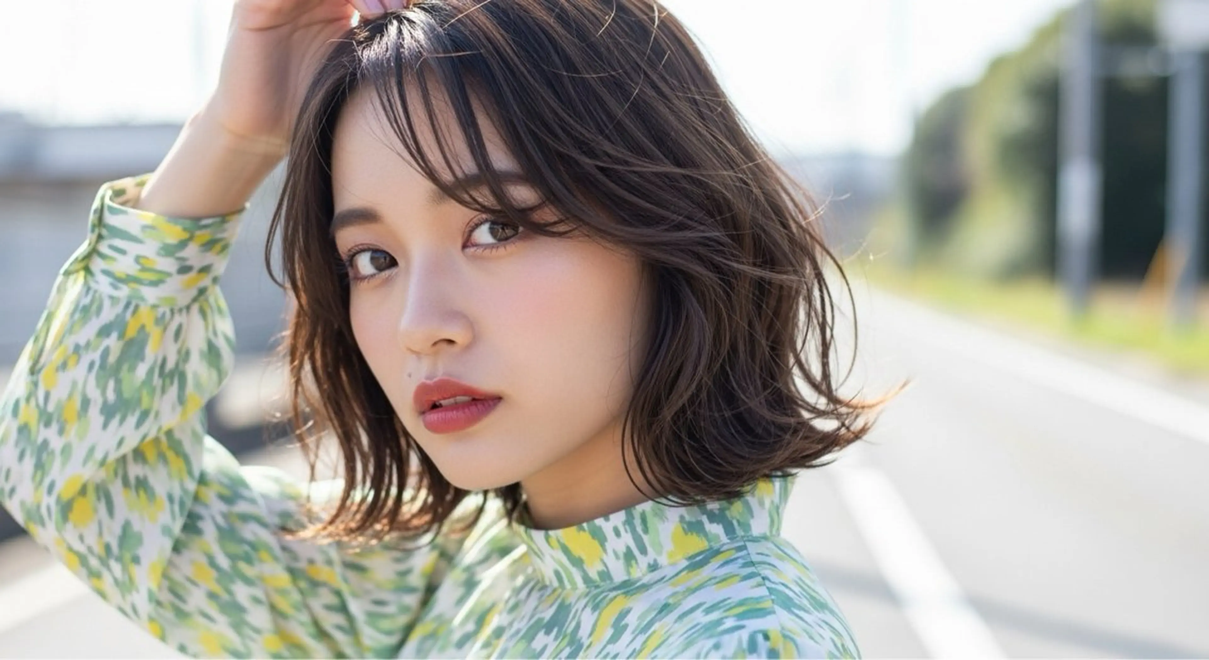 ミディアム ショートボブ ボブ 顔周りカット レイヤーカット 似合わせカット カット ヘアカラー トリートメント 石沢 知康のヘアスタイル