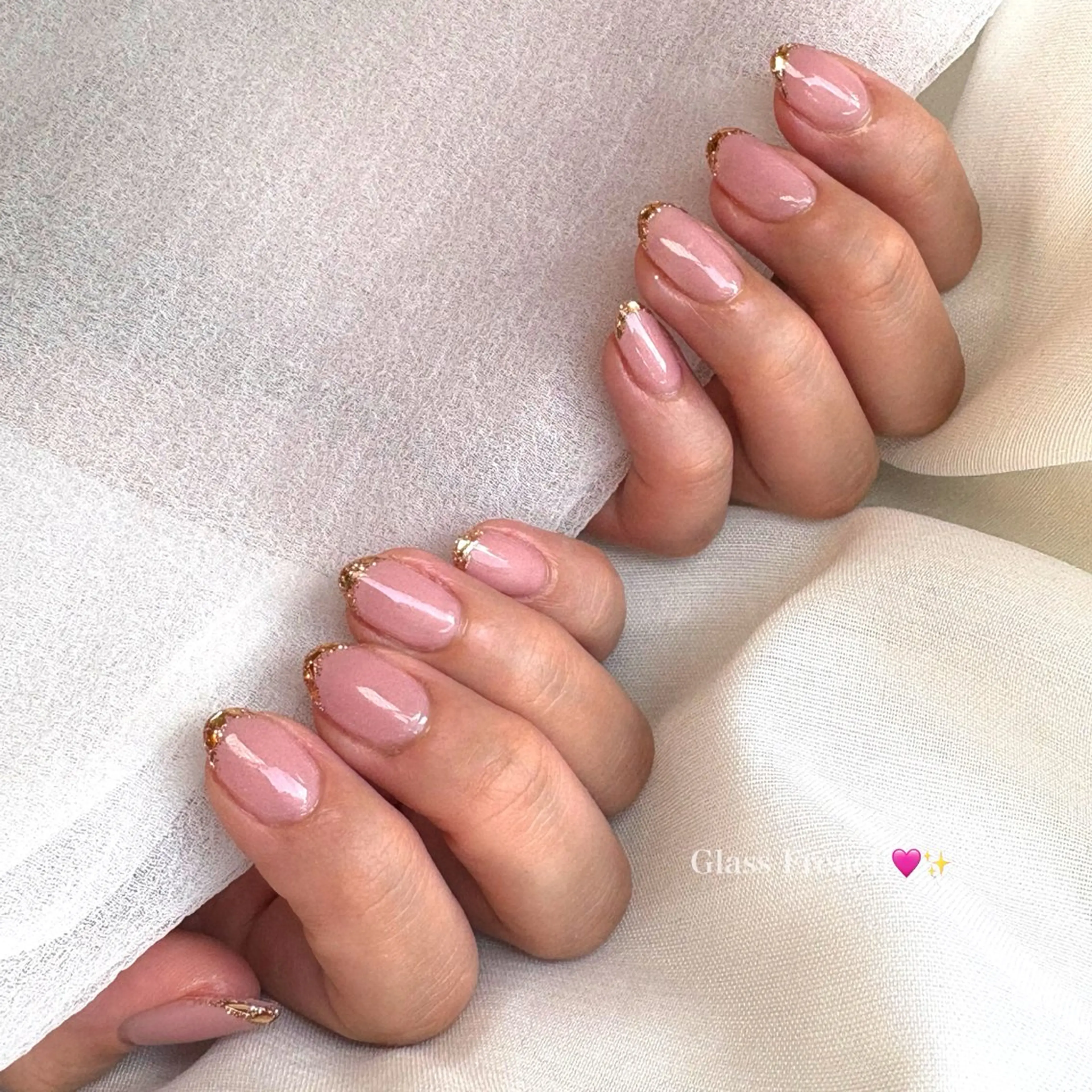 ネイル フレンチネイル ガラスフレンチ ショートネイル ハンドネイル Rich+nail Mayuのネイルデザイン