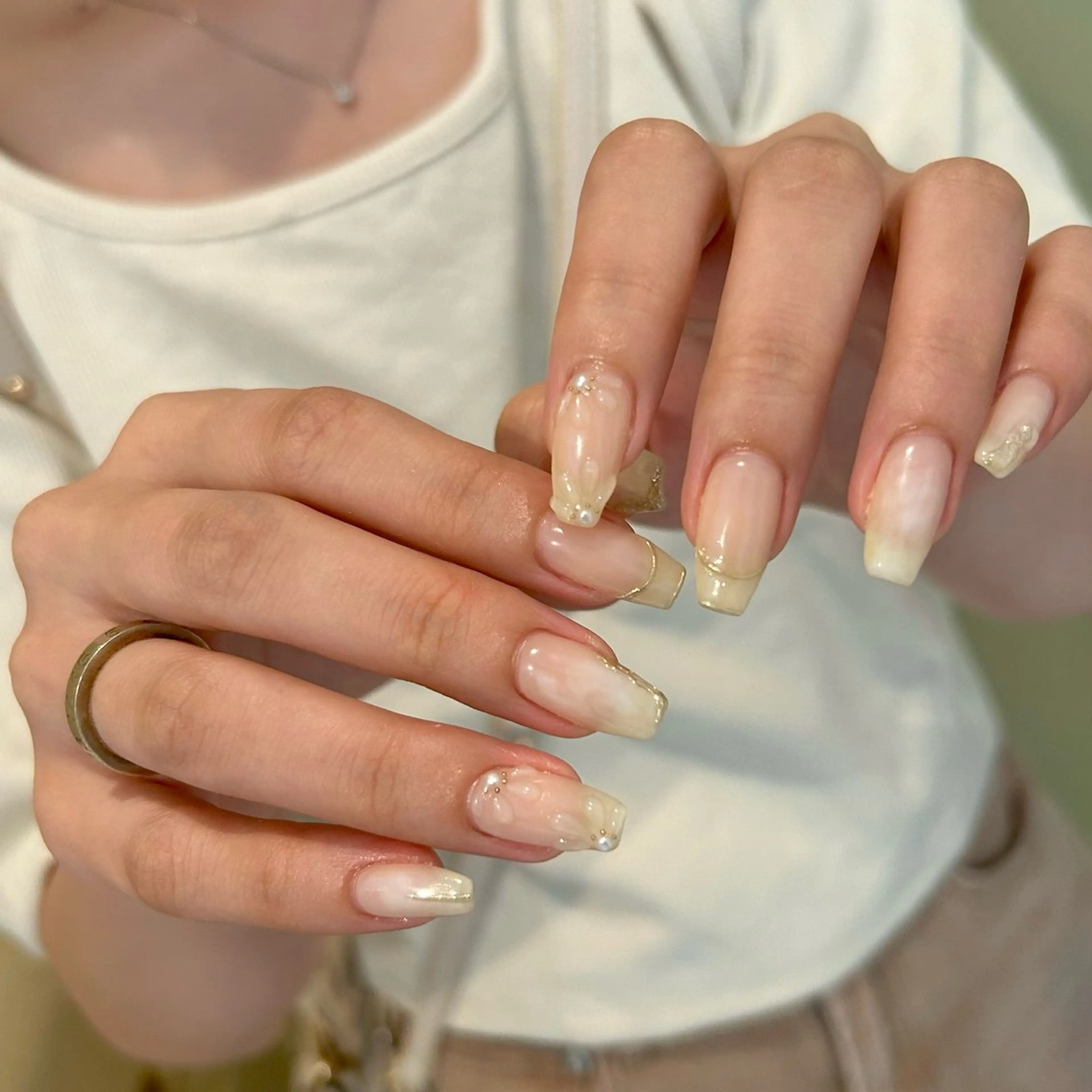 ネイル ハンドネイル ⠀ loggy.のネイルデザイン