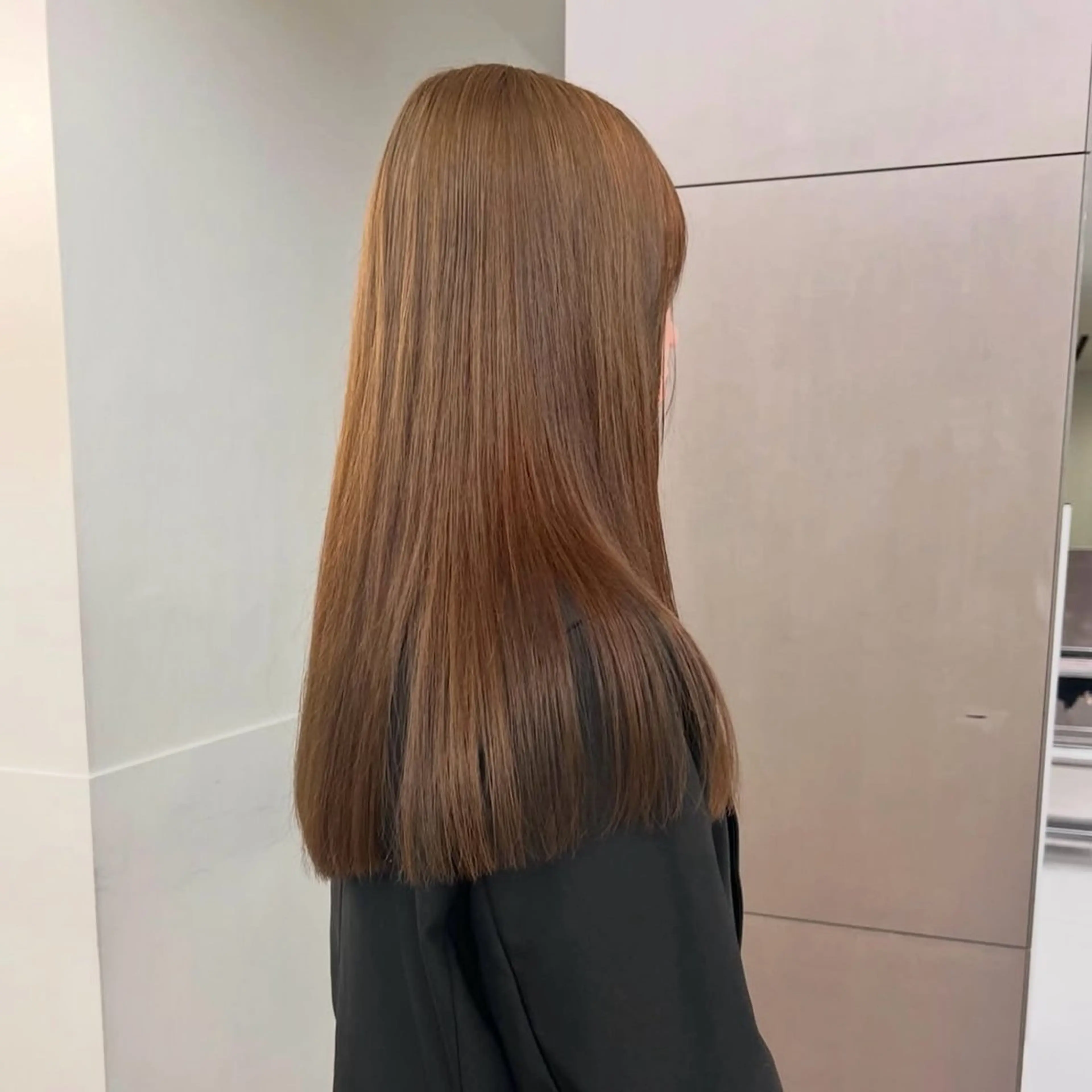 ロング カラー 上條 響子のヘアスタイル