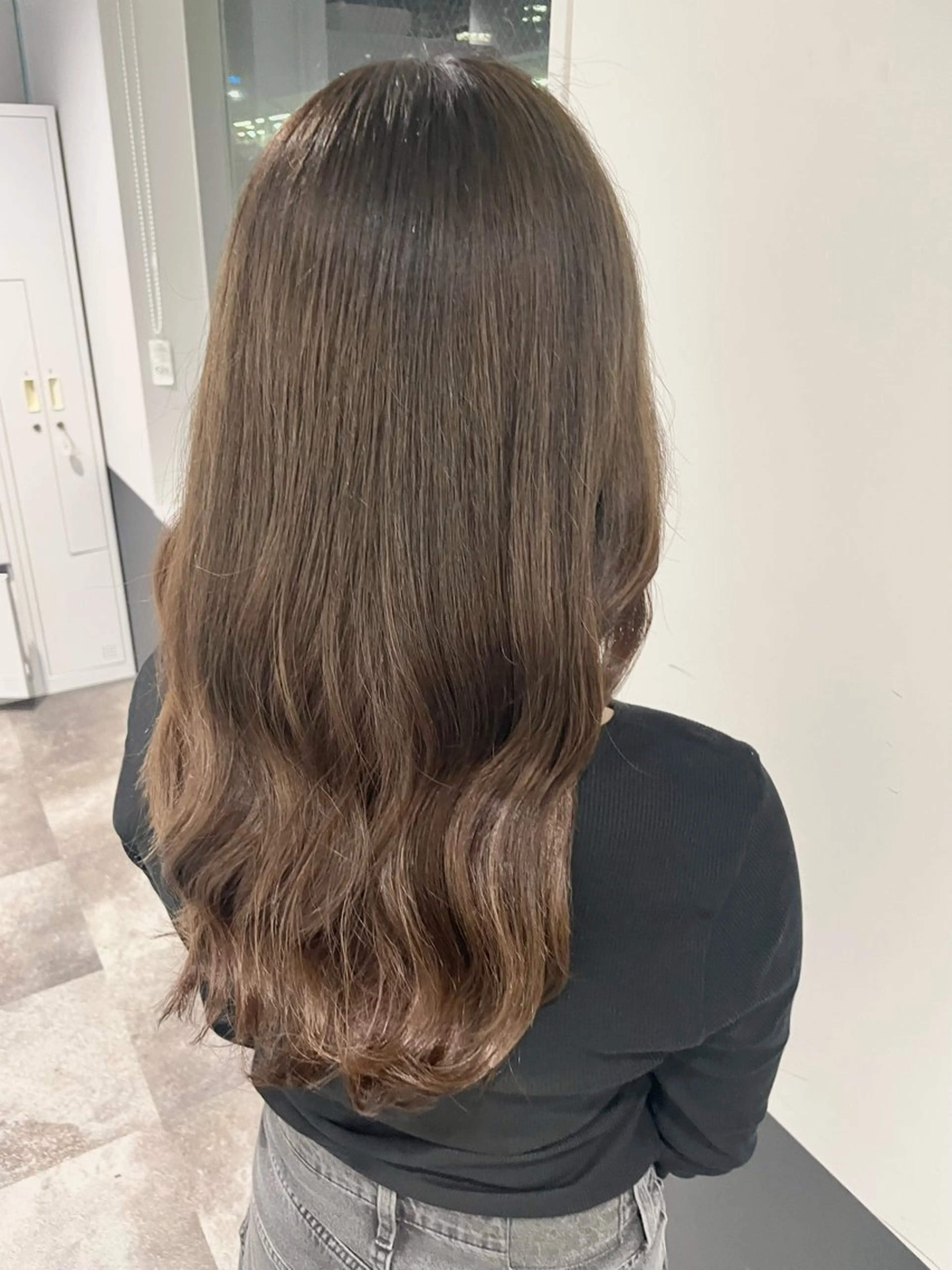 セミロング 谷 ほのかのヘアスタイル