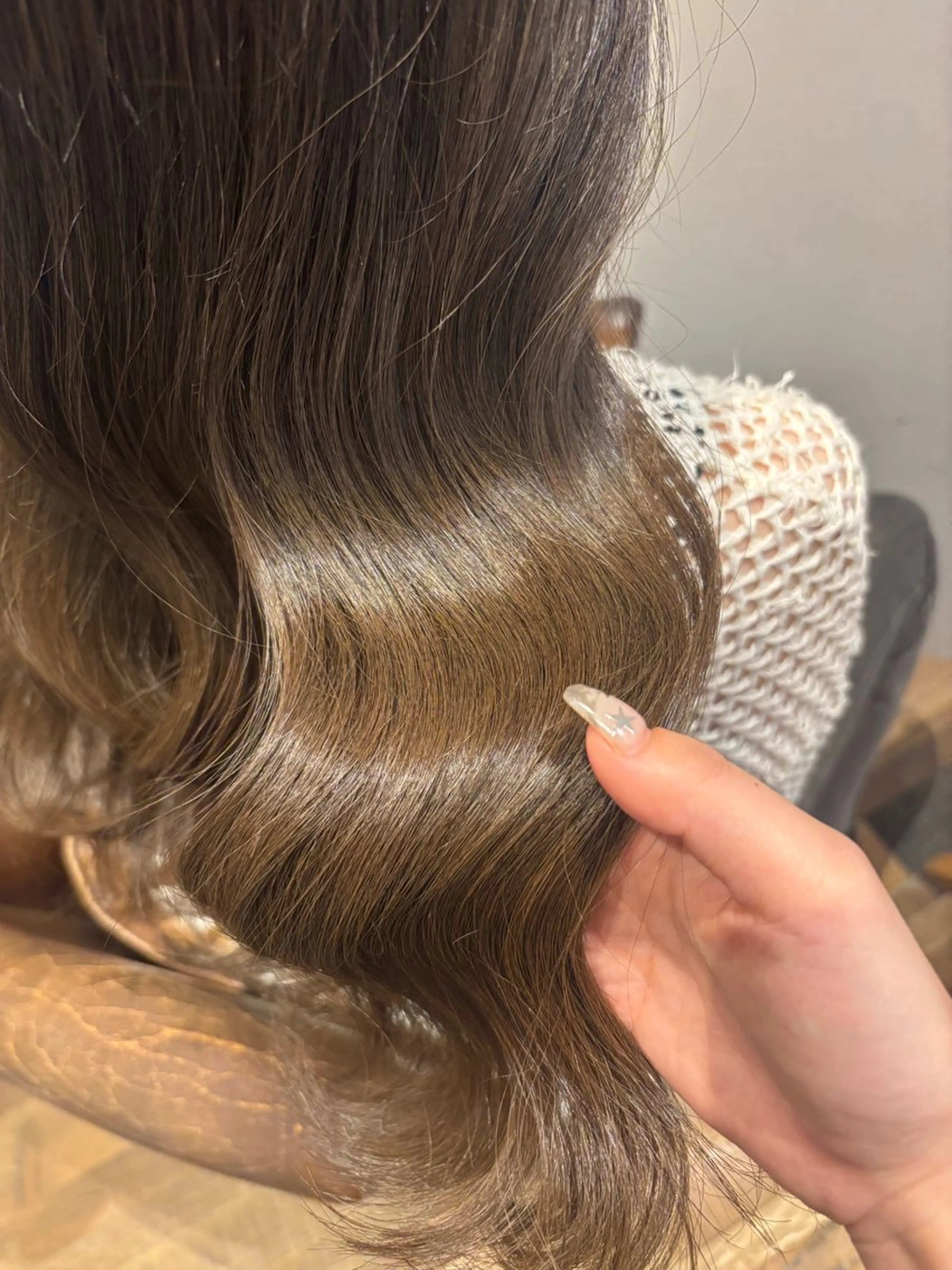 ロング タケムラ アオバのヘアスタイル