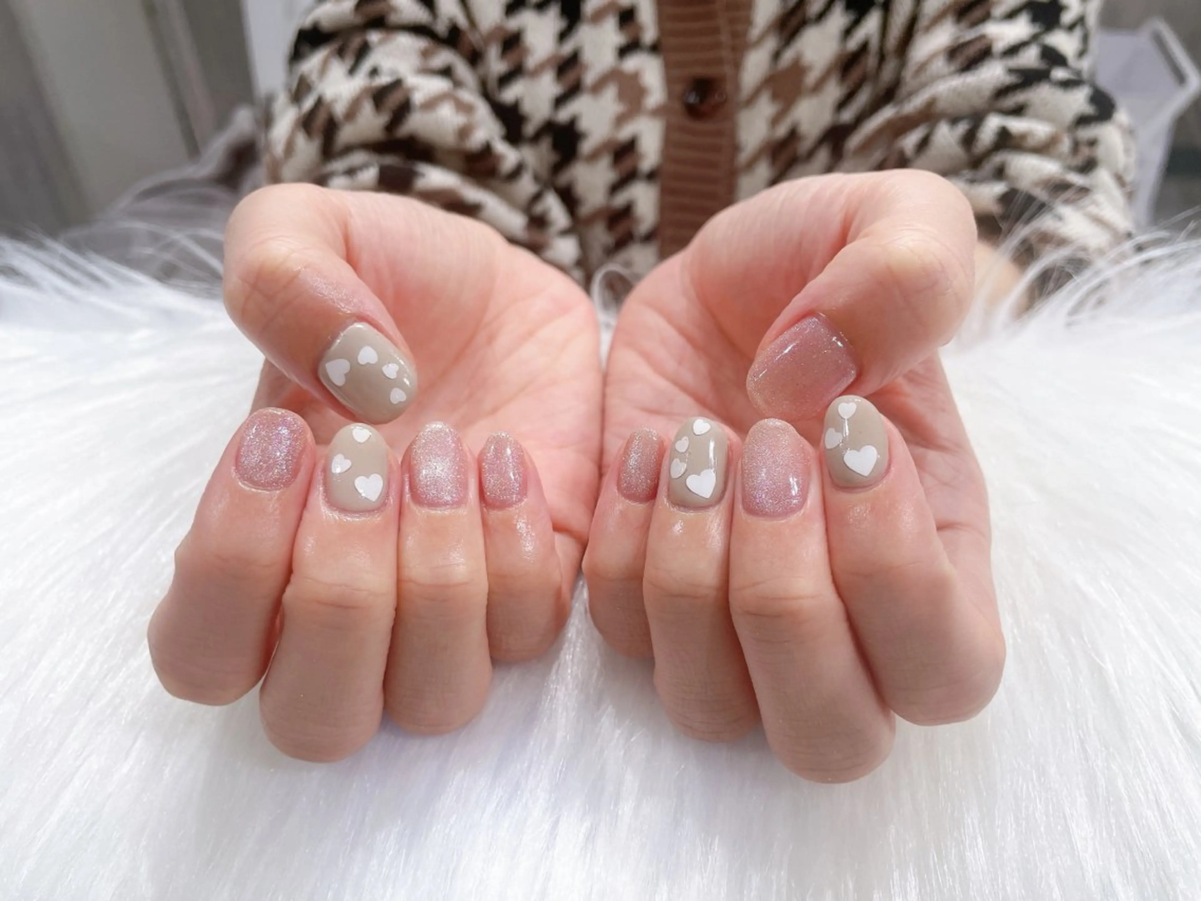 ネイル ハンドネイル リスブラン AYUMI 🍎のネイルデザイン