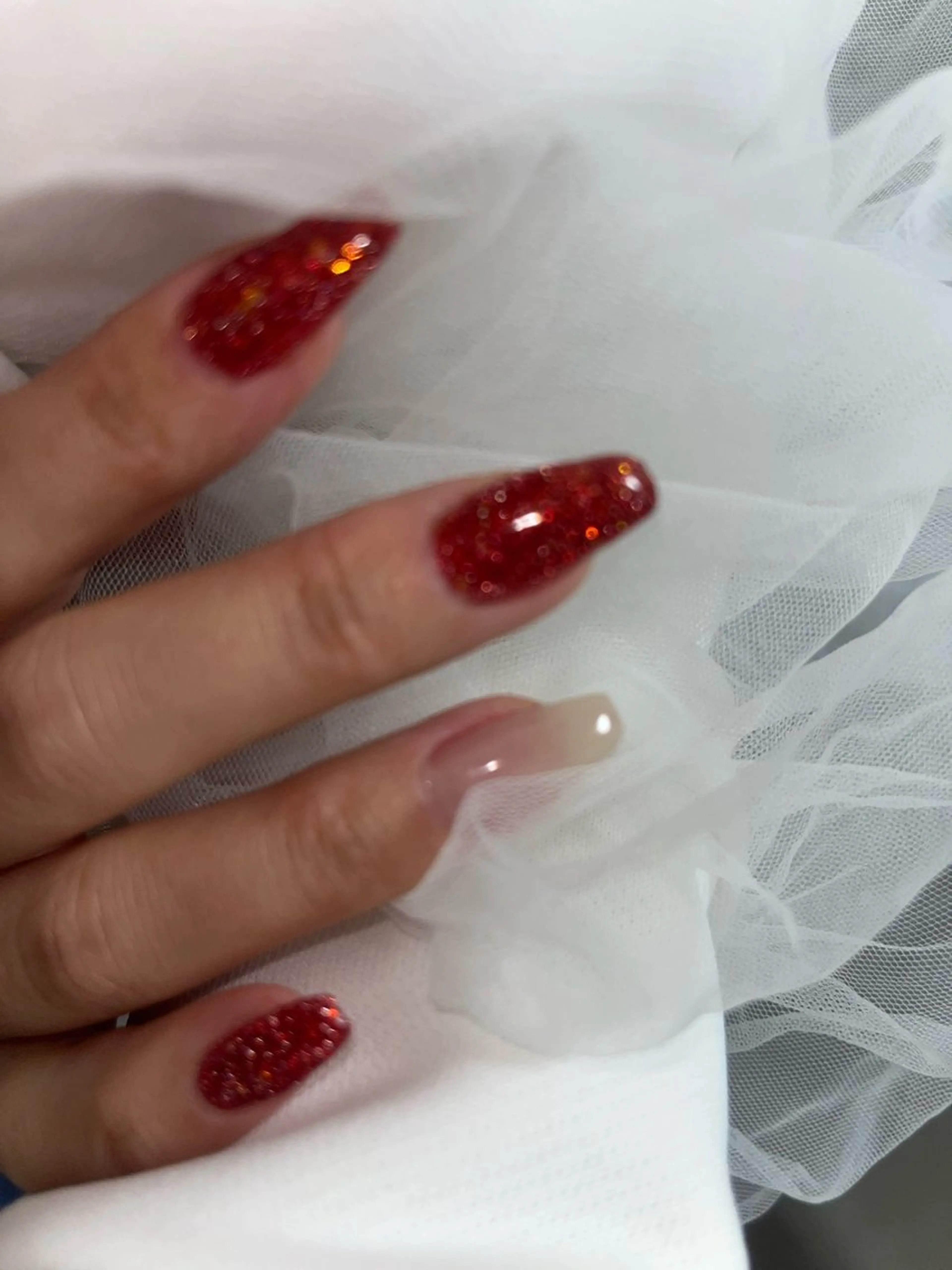 ネイル ニュアンスネイル シンプルネイル 冬ネイル クリスマス ハンドネイル SAKU  nail[サクネイル]所属・SAKU nail 作島茜のネイルデザイン